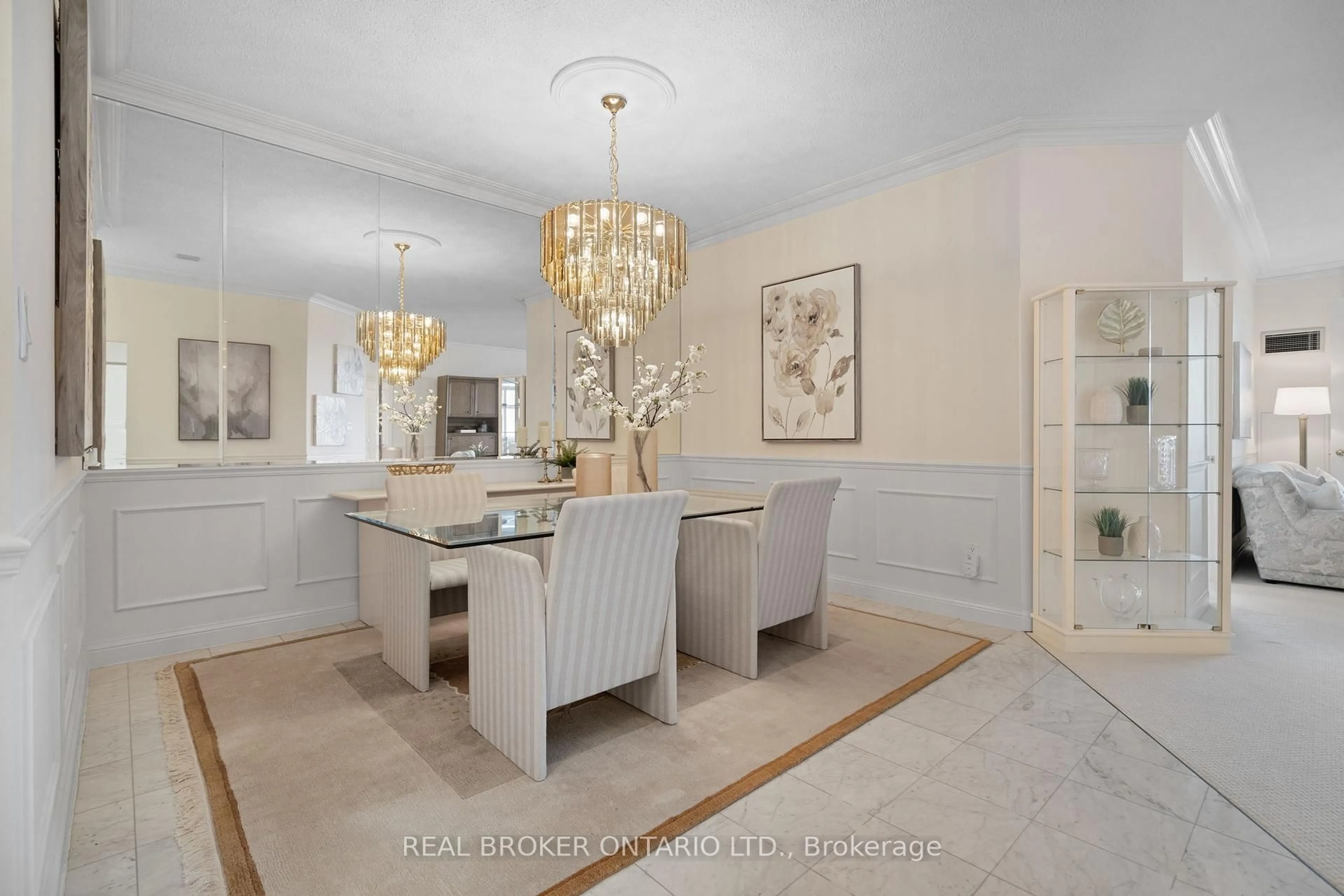 Dining room, ceramic/tile floor for 610 Bullock Dr #PH5, Markham Ontario L3R 0G1