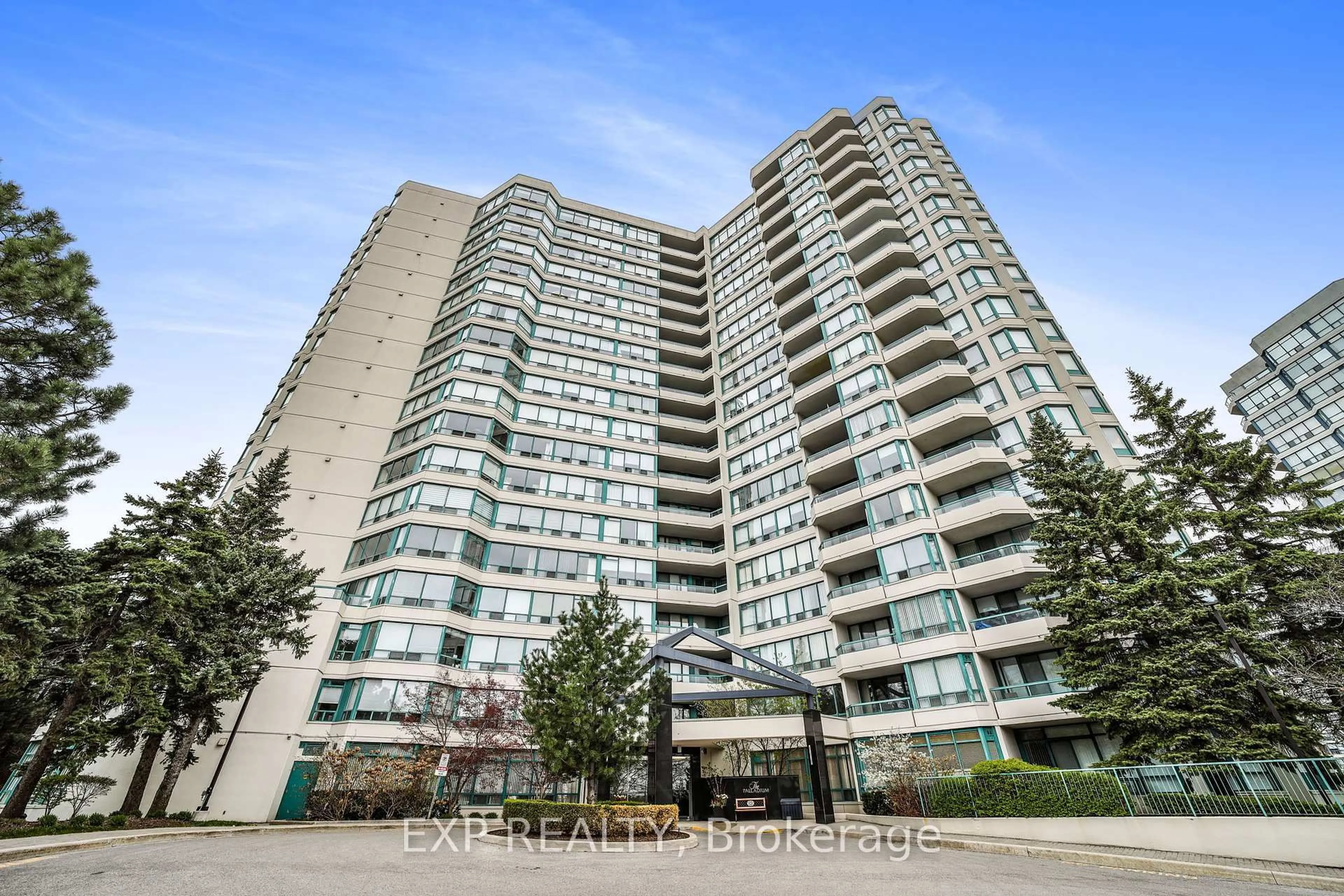 Unknown for 7250 Yonge St #306, Vaughan Ontario L4J 7X1