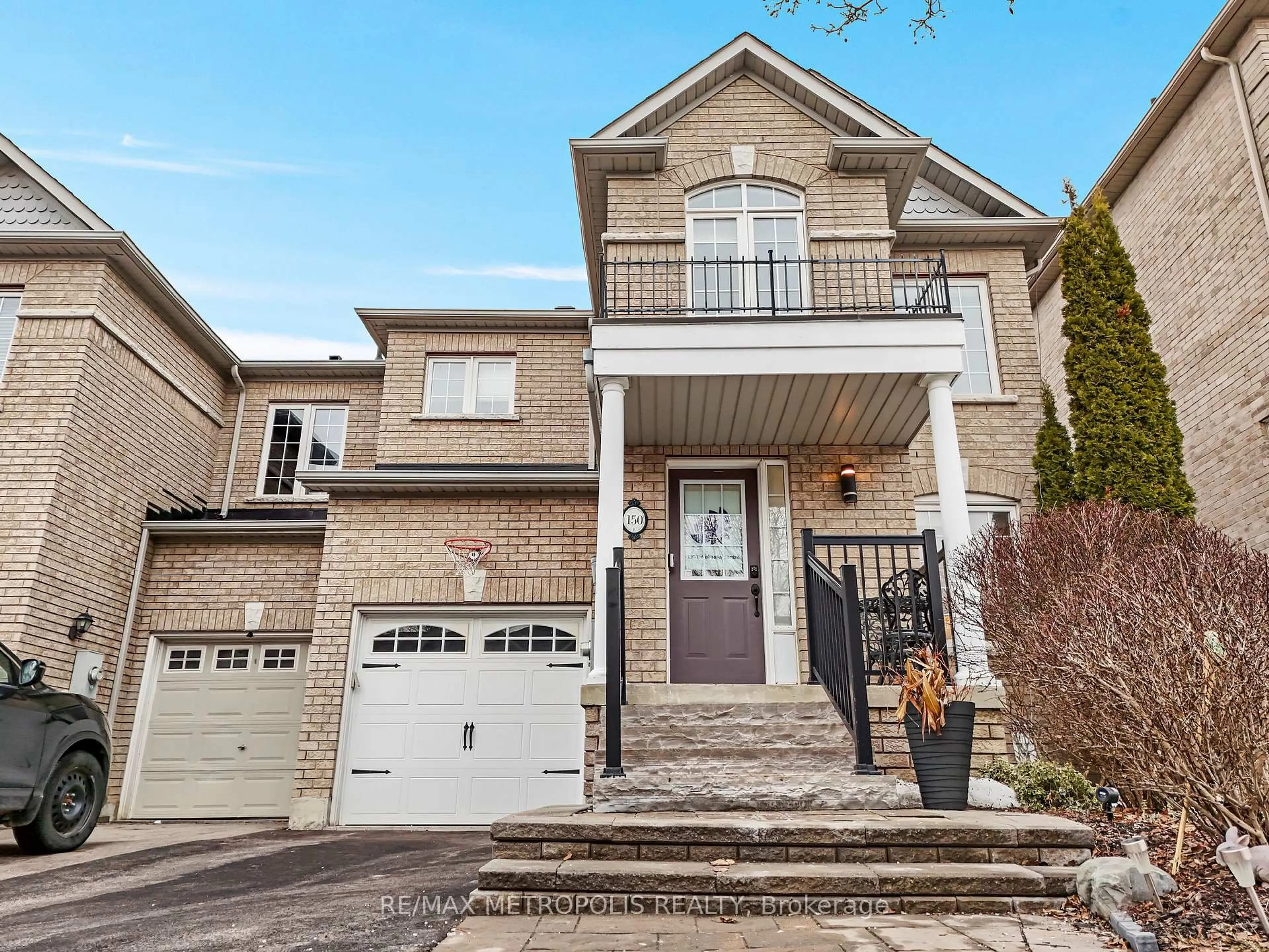 Home with brick exterior material, street for 150 Matthew Boyd Cres, Newmarket Ontario L3X 3C6