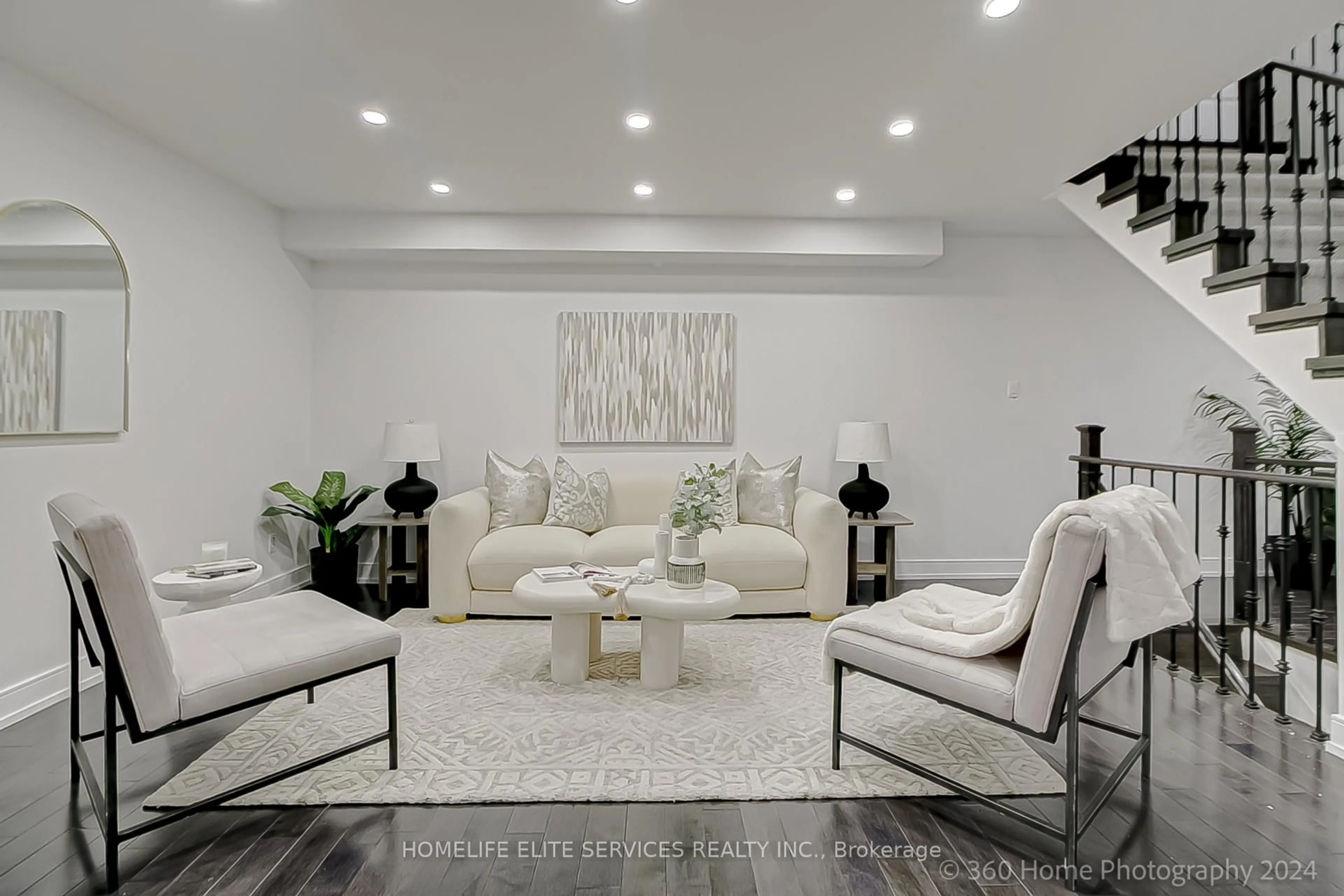 Living room with furniture, unknown for 217 Sophia Rd, Markham Ontario L3S 4C5