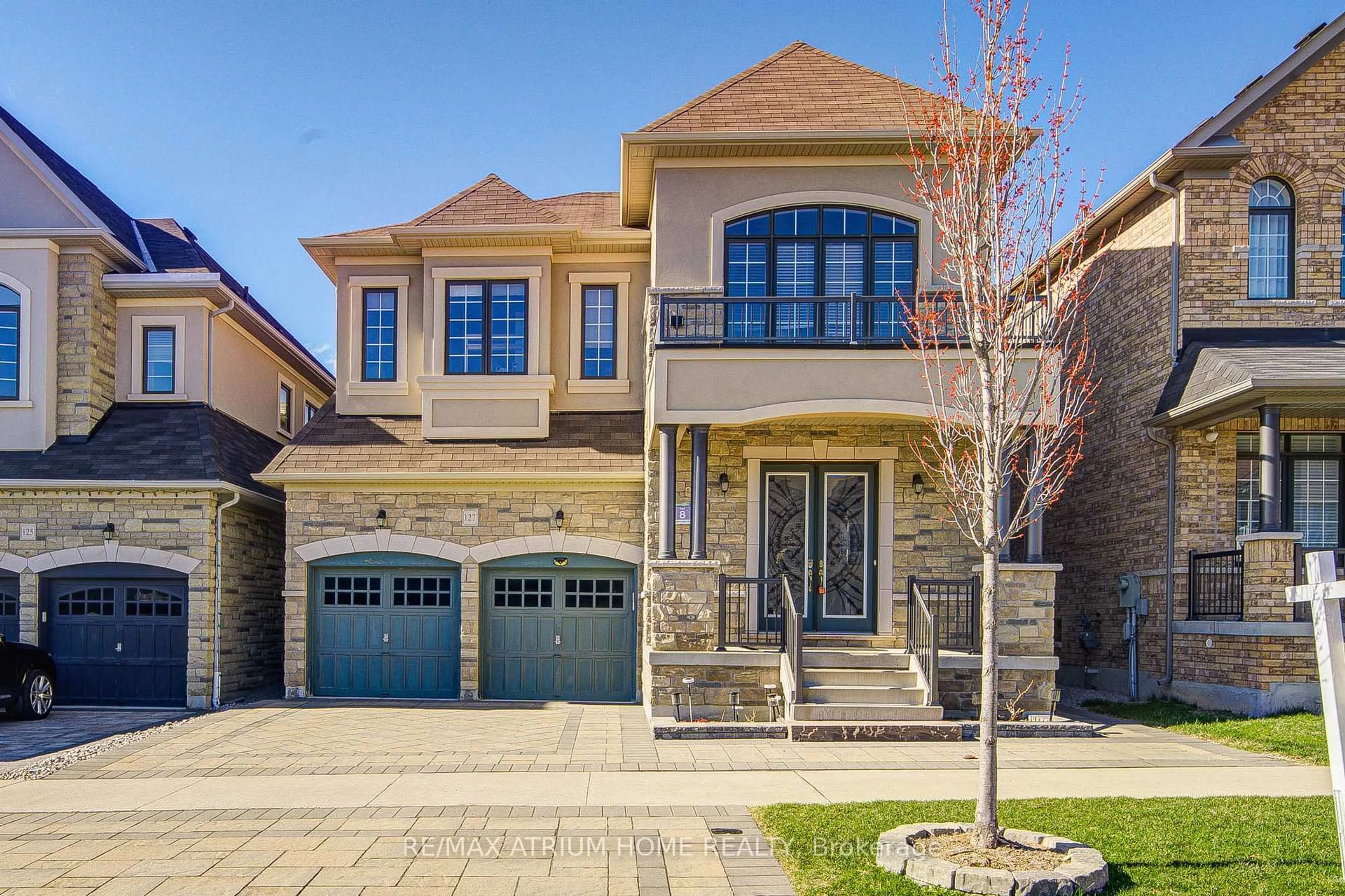 Home with brick exterior material, street for 127 Maple Ridge Cres, Markham Ontario L6E 1T9
