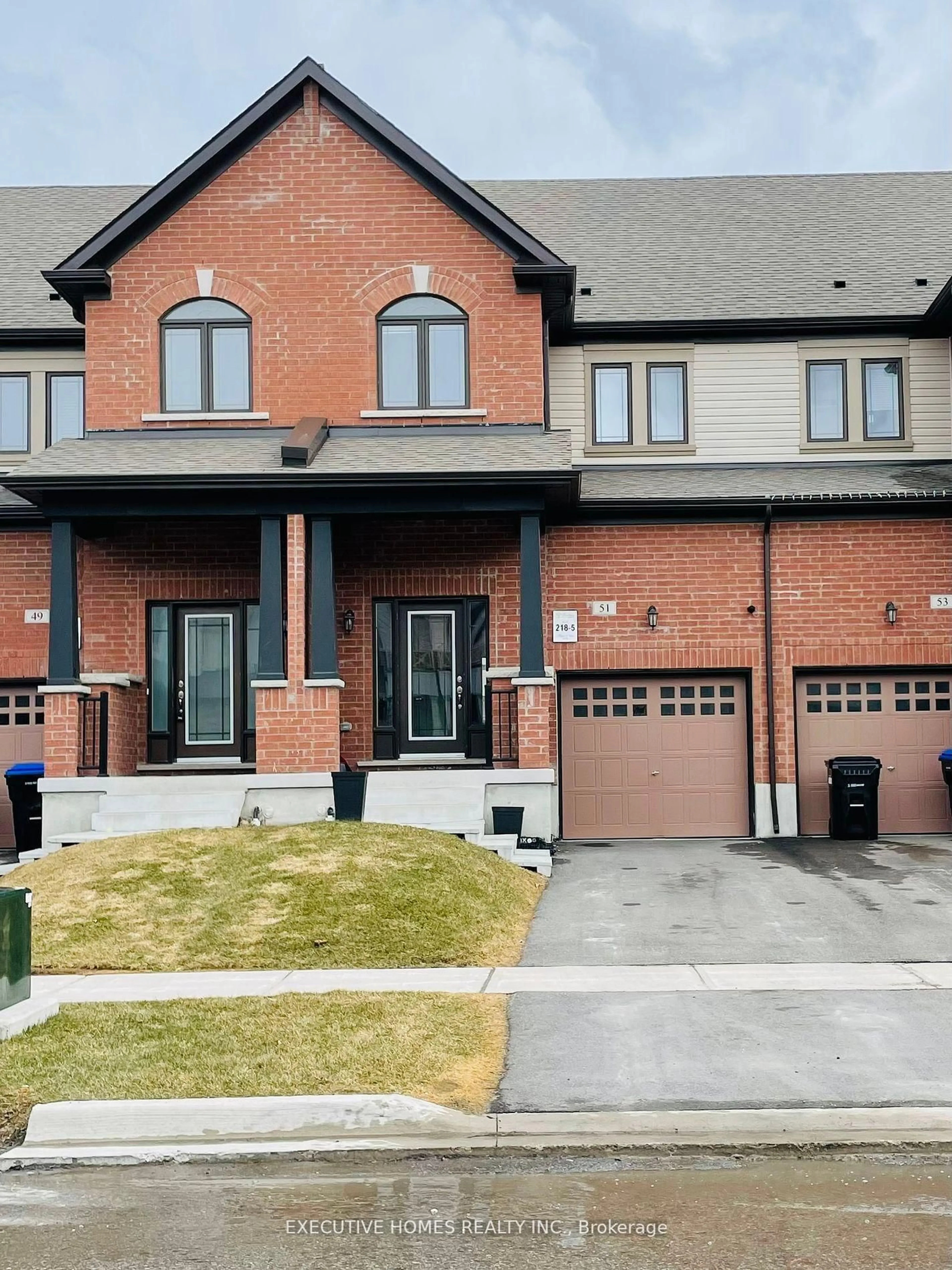 Home with brick exterior material, street for 51 Lorne Thomas Pl, New Tecumseth Ontario L9R 0T8