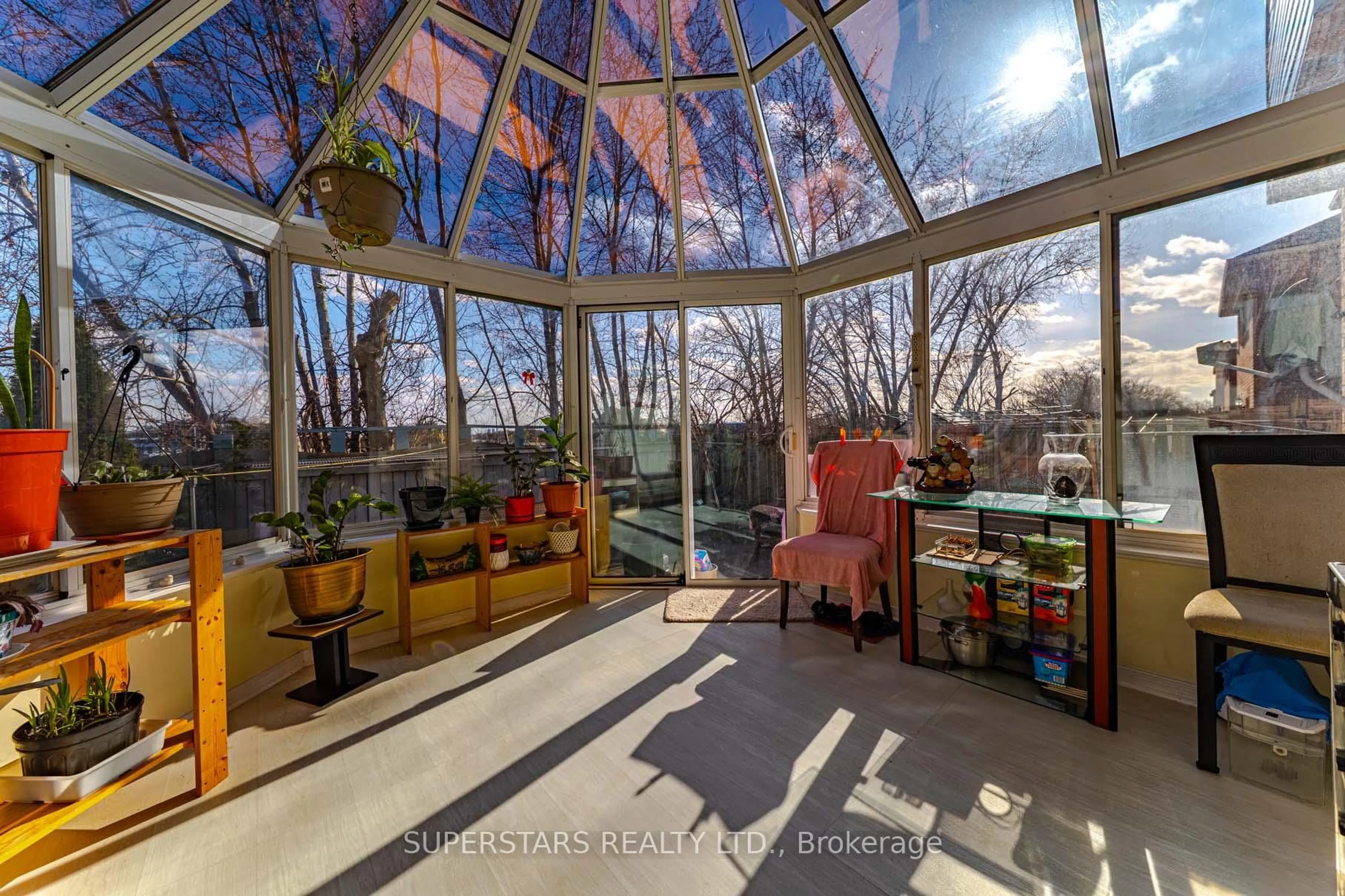 Unknown for 25 Eastpine Dr, Markham Ontario L3R 4Z2