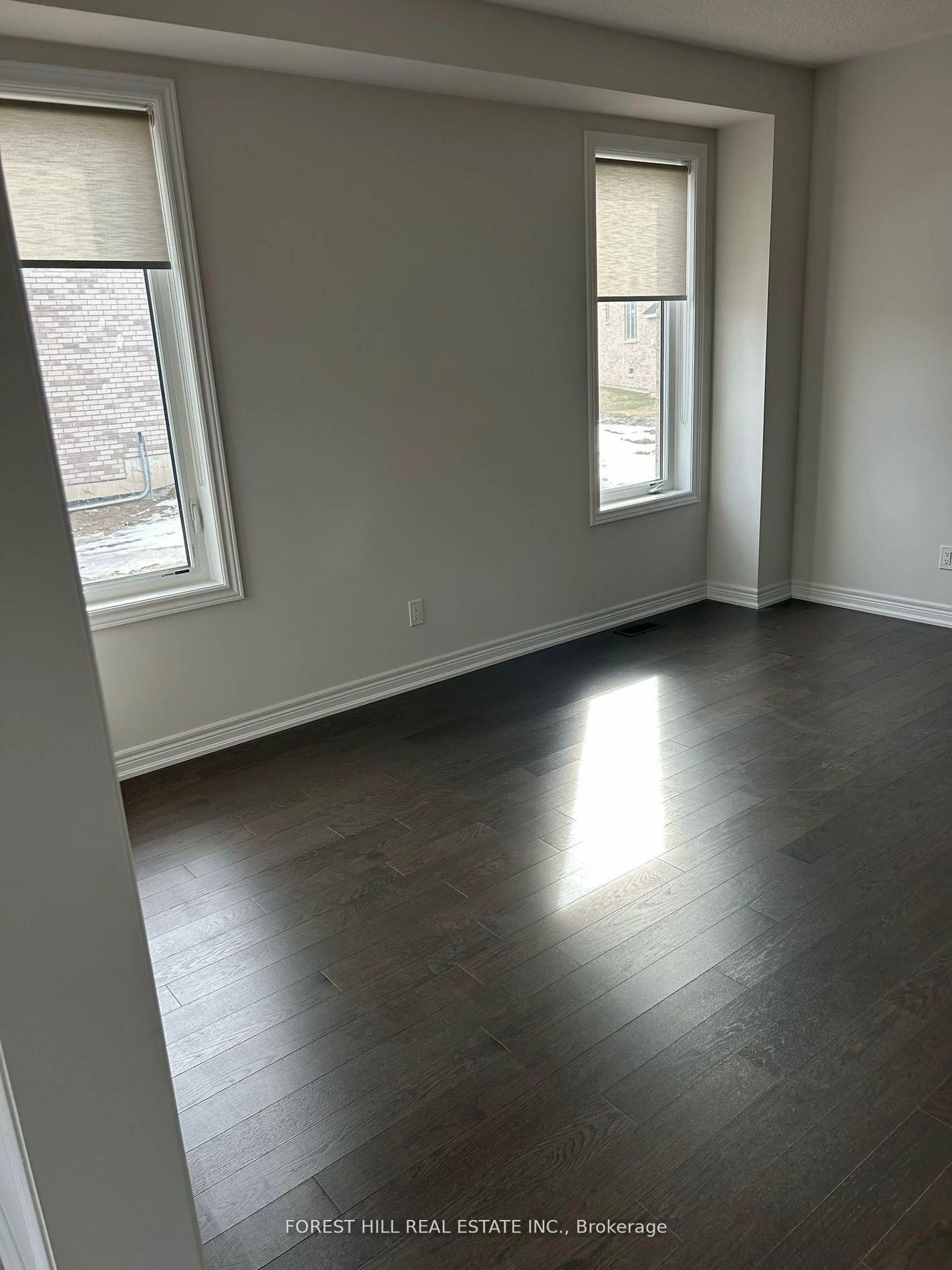 A pic of a room for 84 Big Canoe Dr, Georgina Ontario L0E 1R0