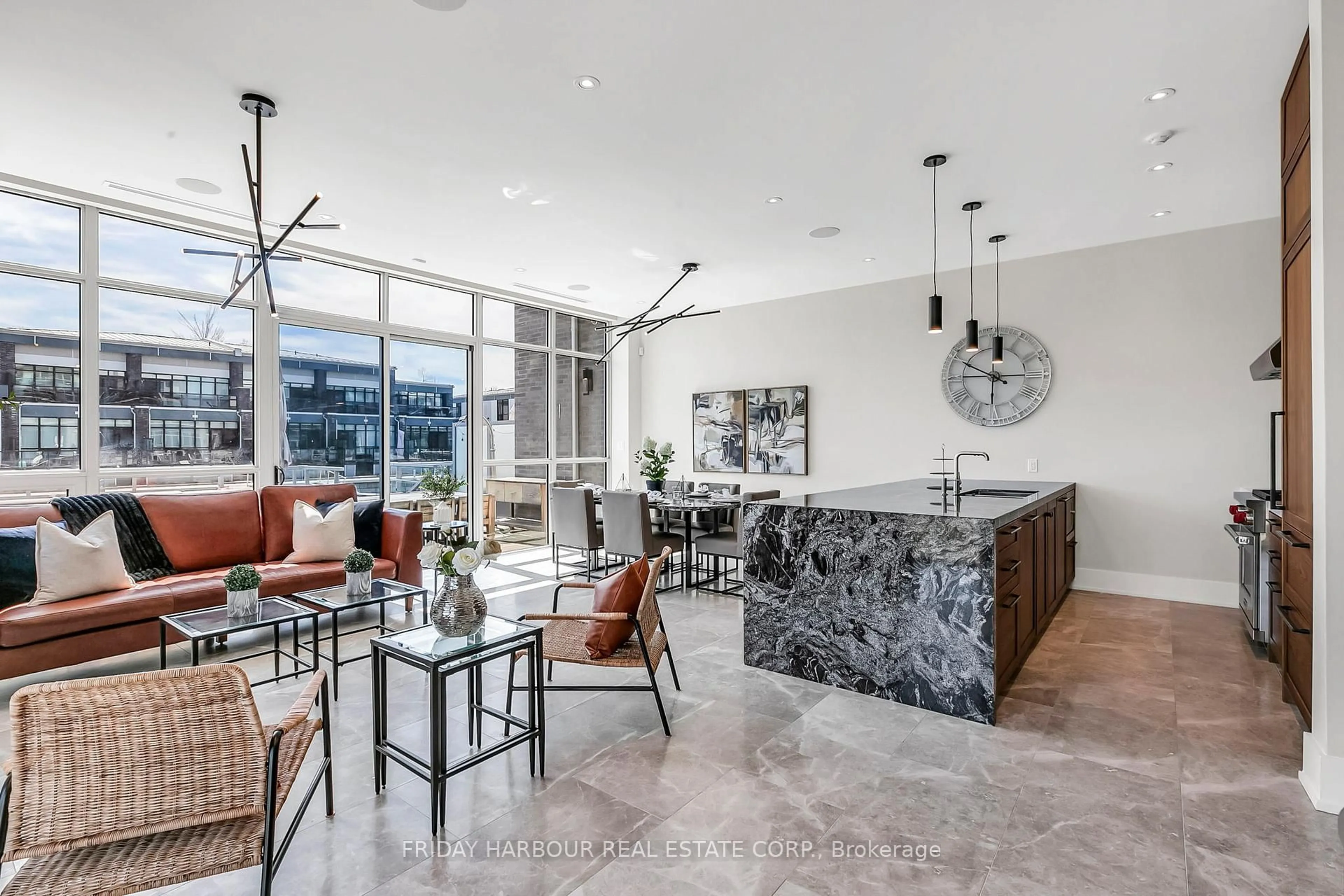 Open concept kitchen, ceramic/tile floor for 3696 Ferretti Crt, Innisfil Ontario L9S 0N6