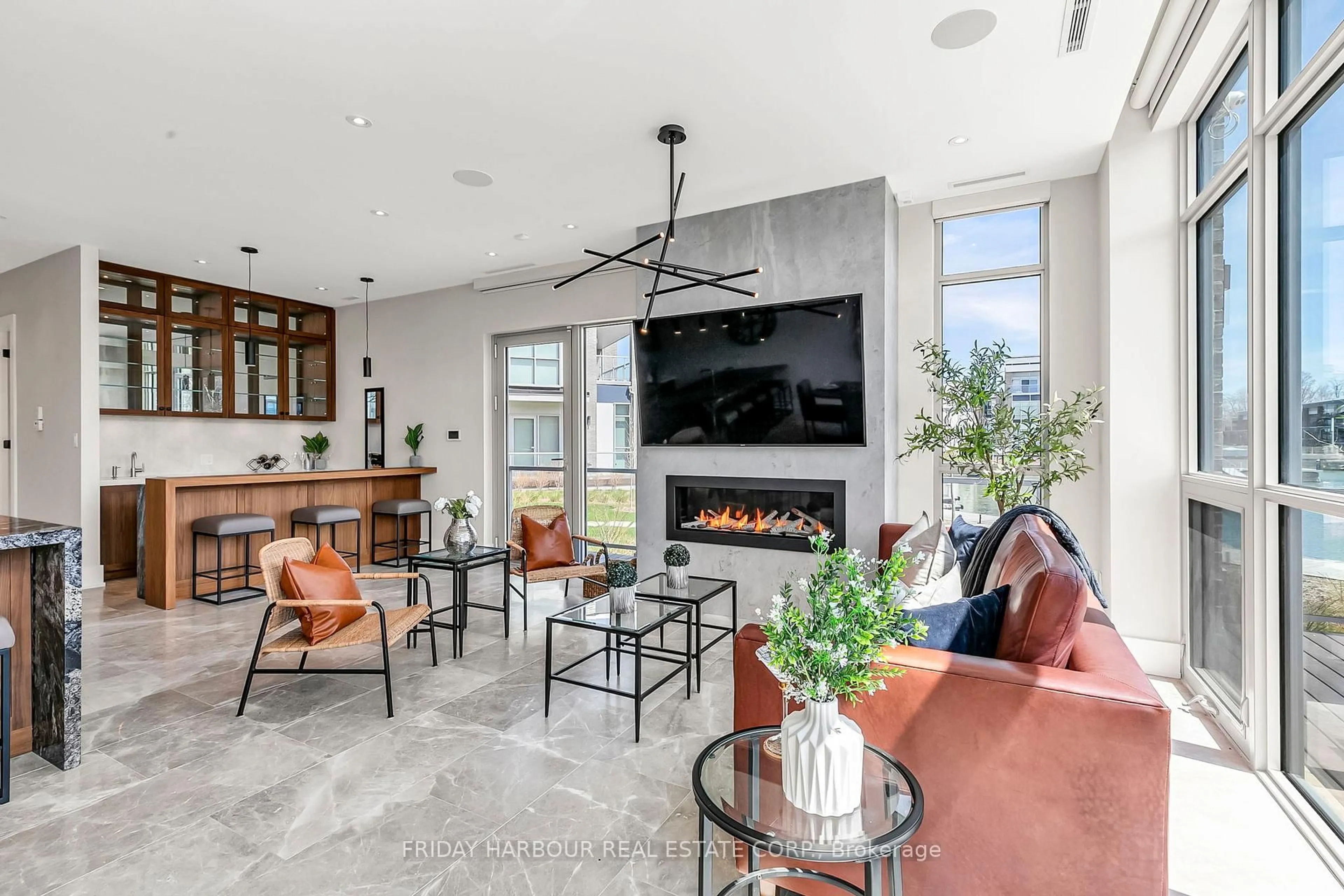 Unknown for 3696 Ferretti Crt, Innisfil Ontario L9S 0N6