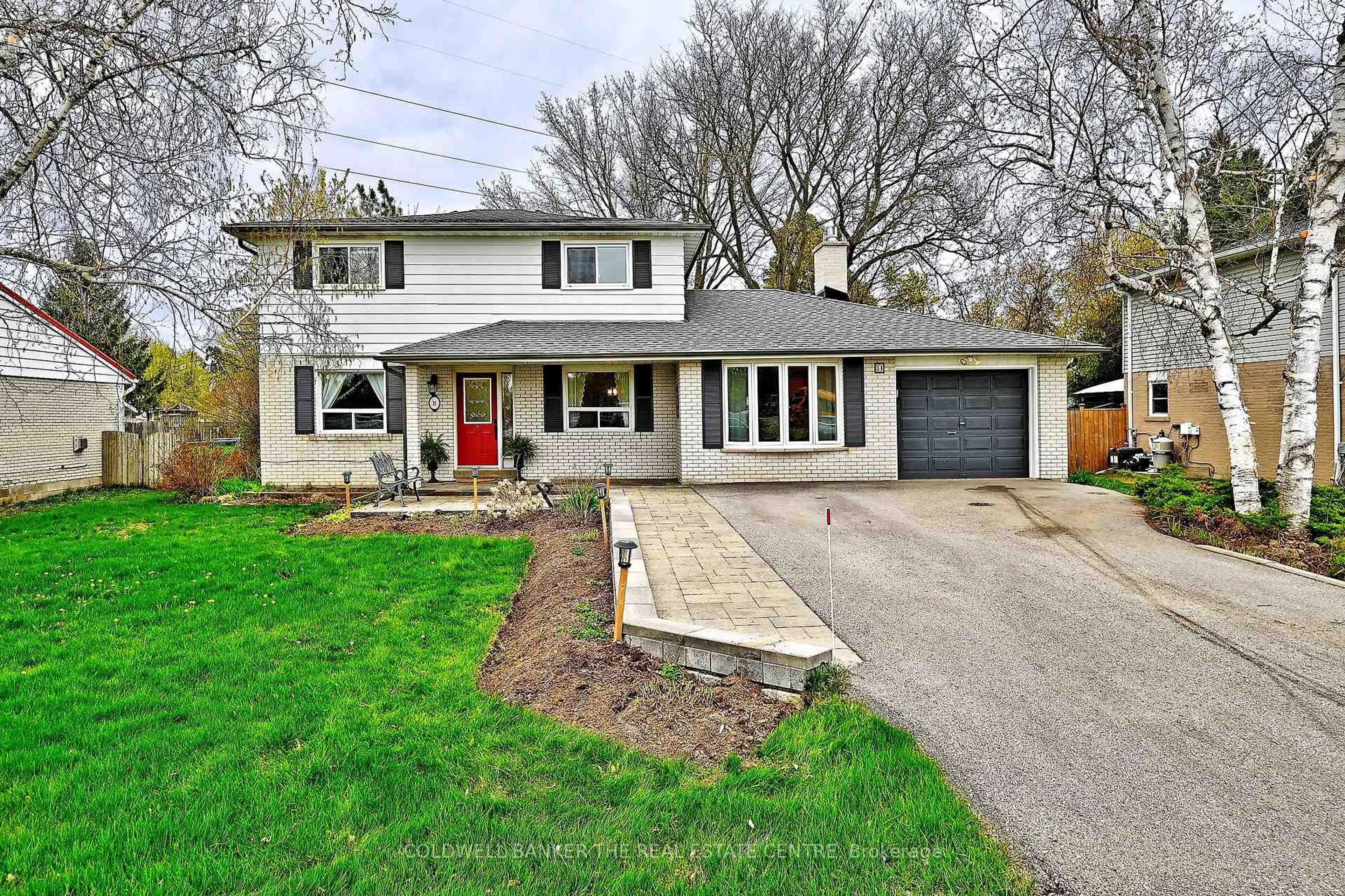 Unknown for 31 Sunrise St, East Gwillimbury Ontario L9N 1H5