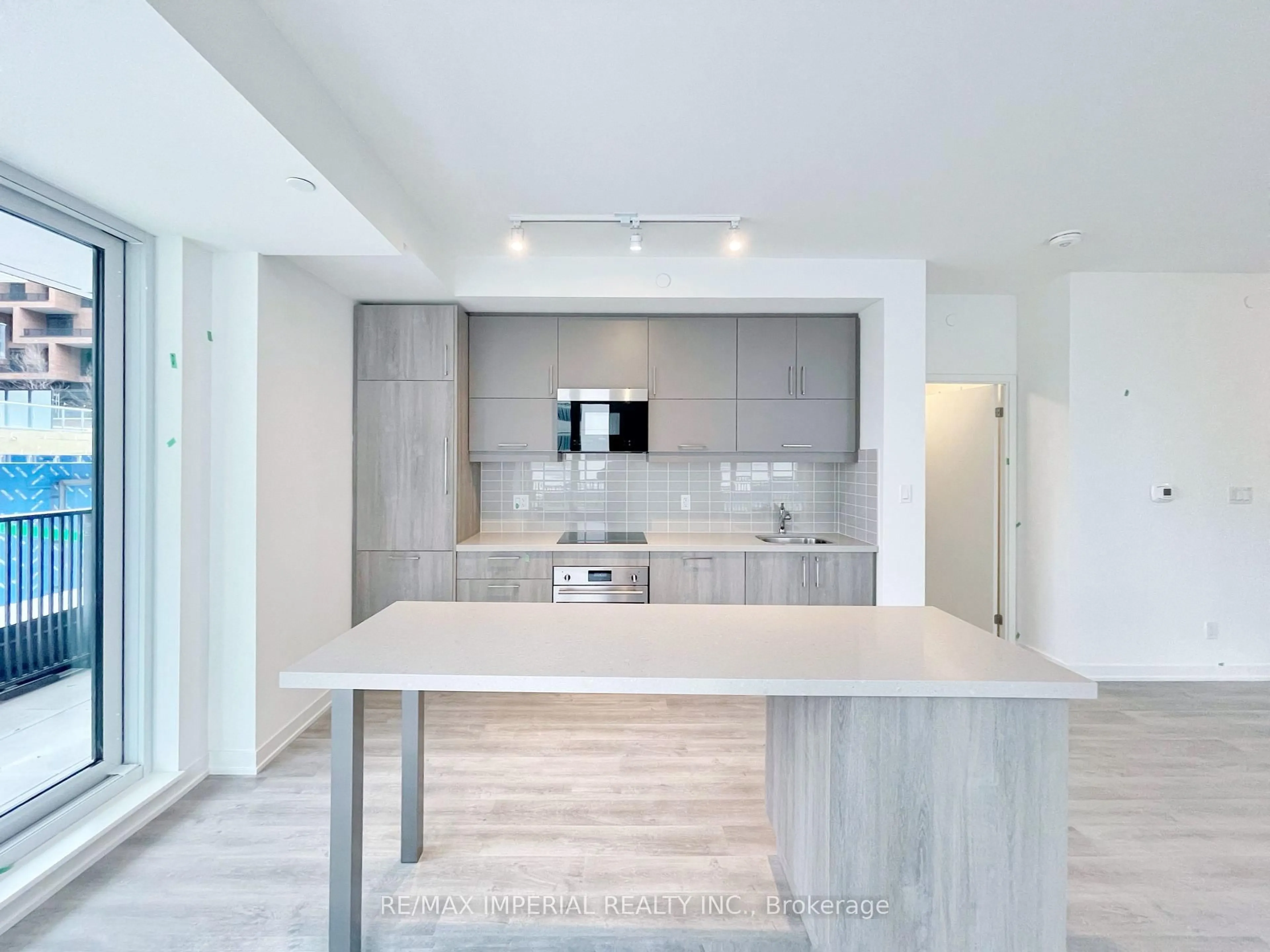 Open concept kitchen, unknown for 38 Simcoe Prom #C317, Markham Ontario L6G 1B3