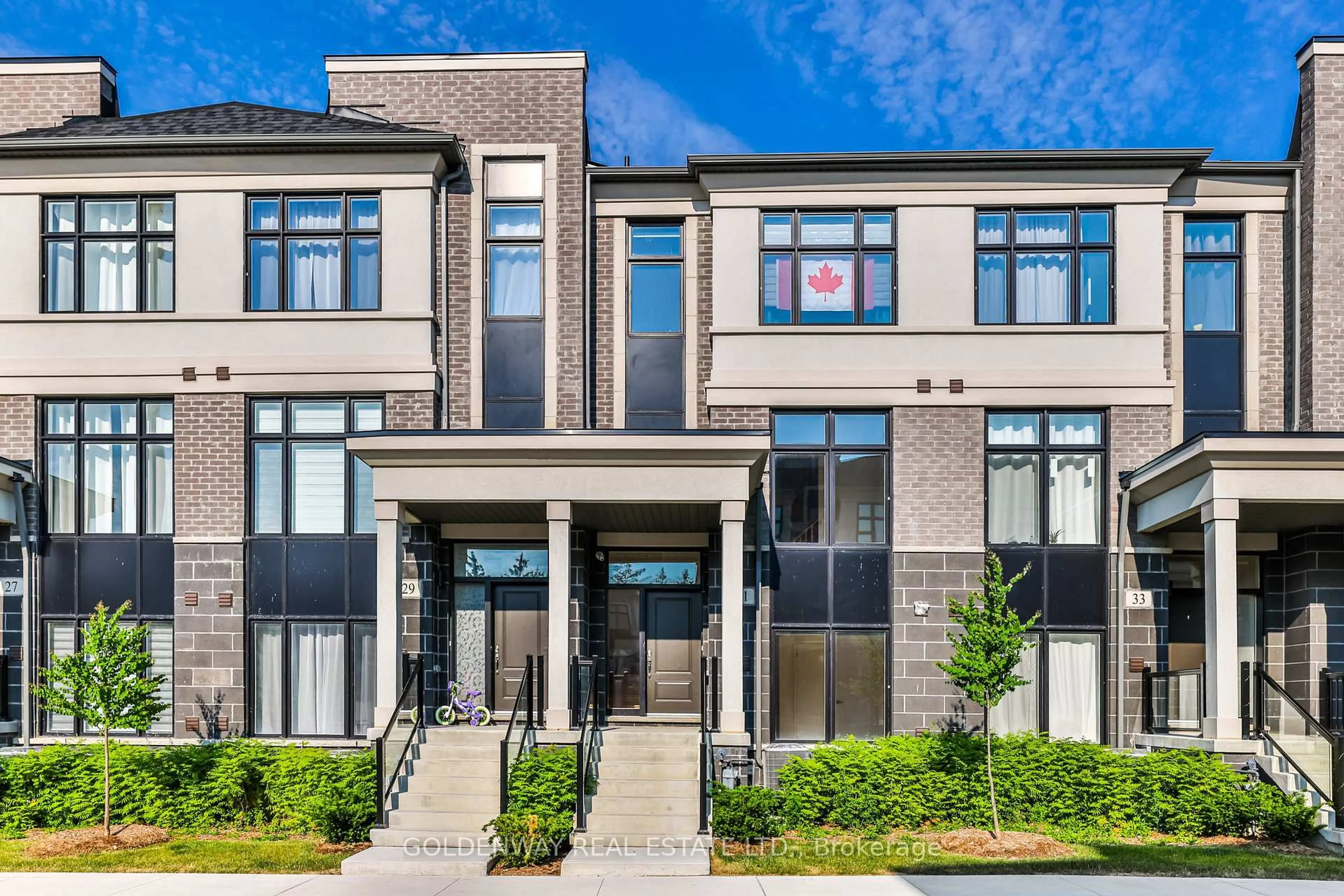 Home with brick exterior material, street for 31 Wuhan Lane, Markham Ontario L6E 0V4