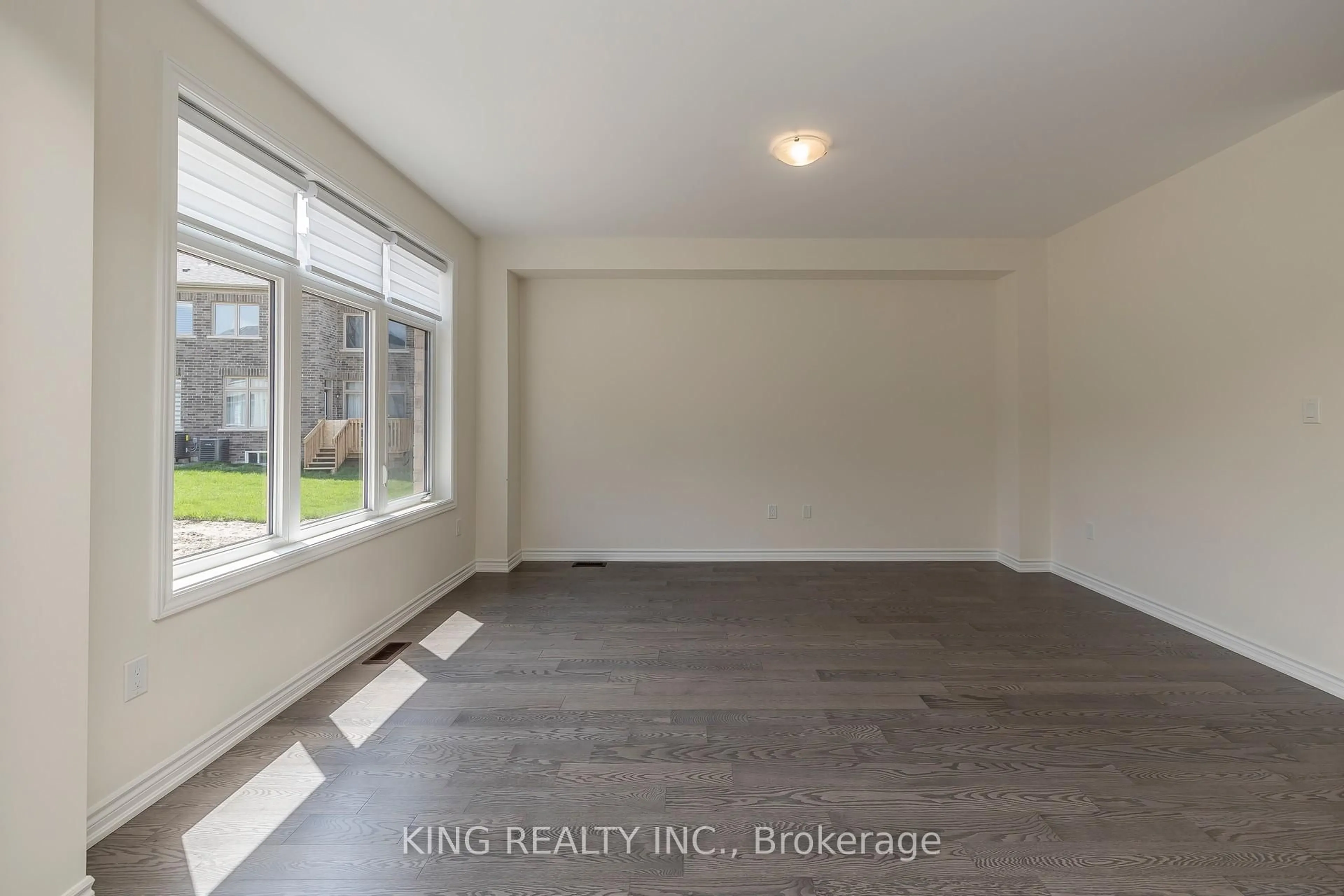 A pic of a room for 29 Bowline Vista N/A, East Gwillimbury Ontario L9N 0W2