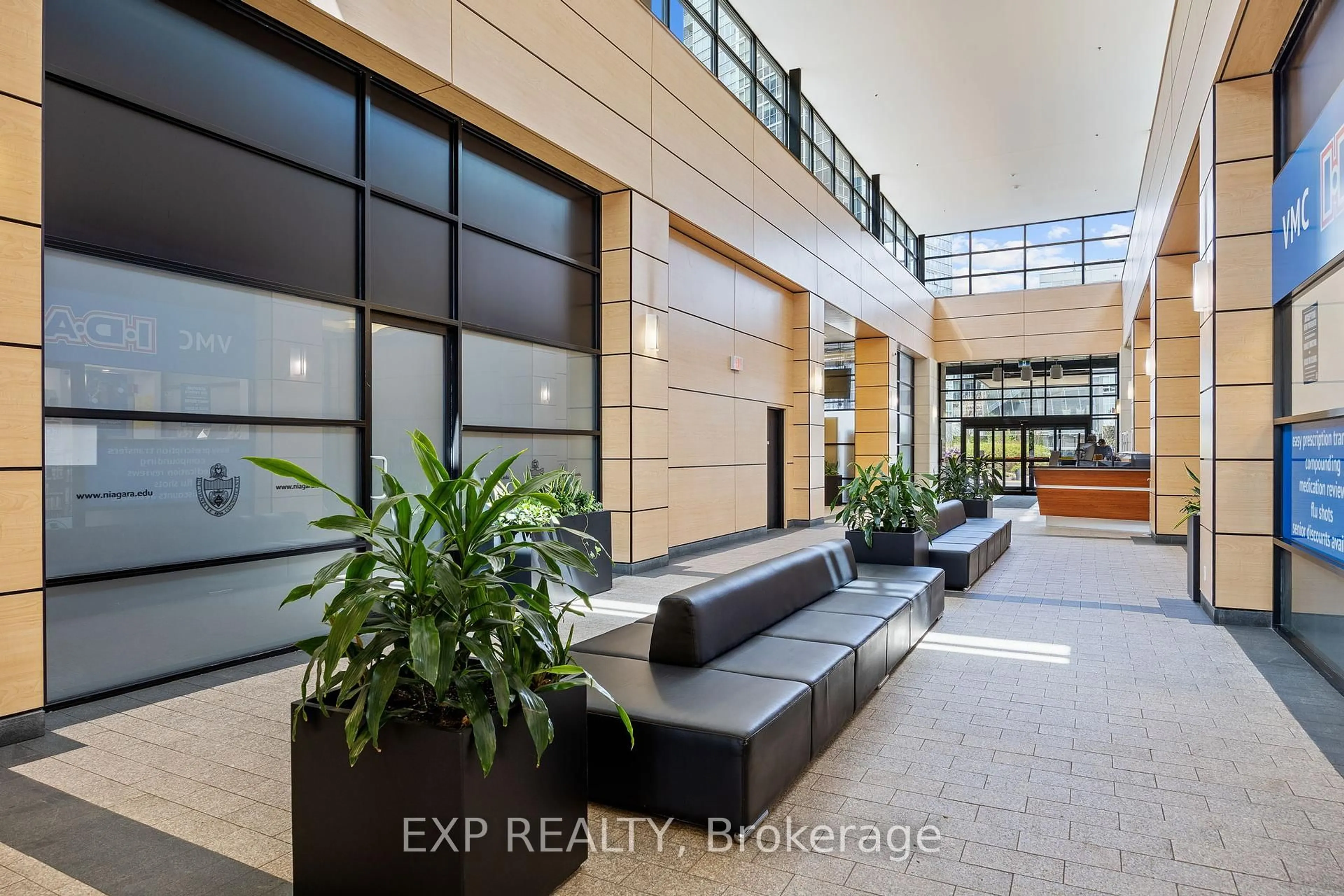 Unknown for 2910 Highway 7 Rd #1908, Vaughan Ontario L4K 0H8