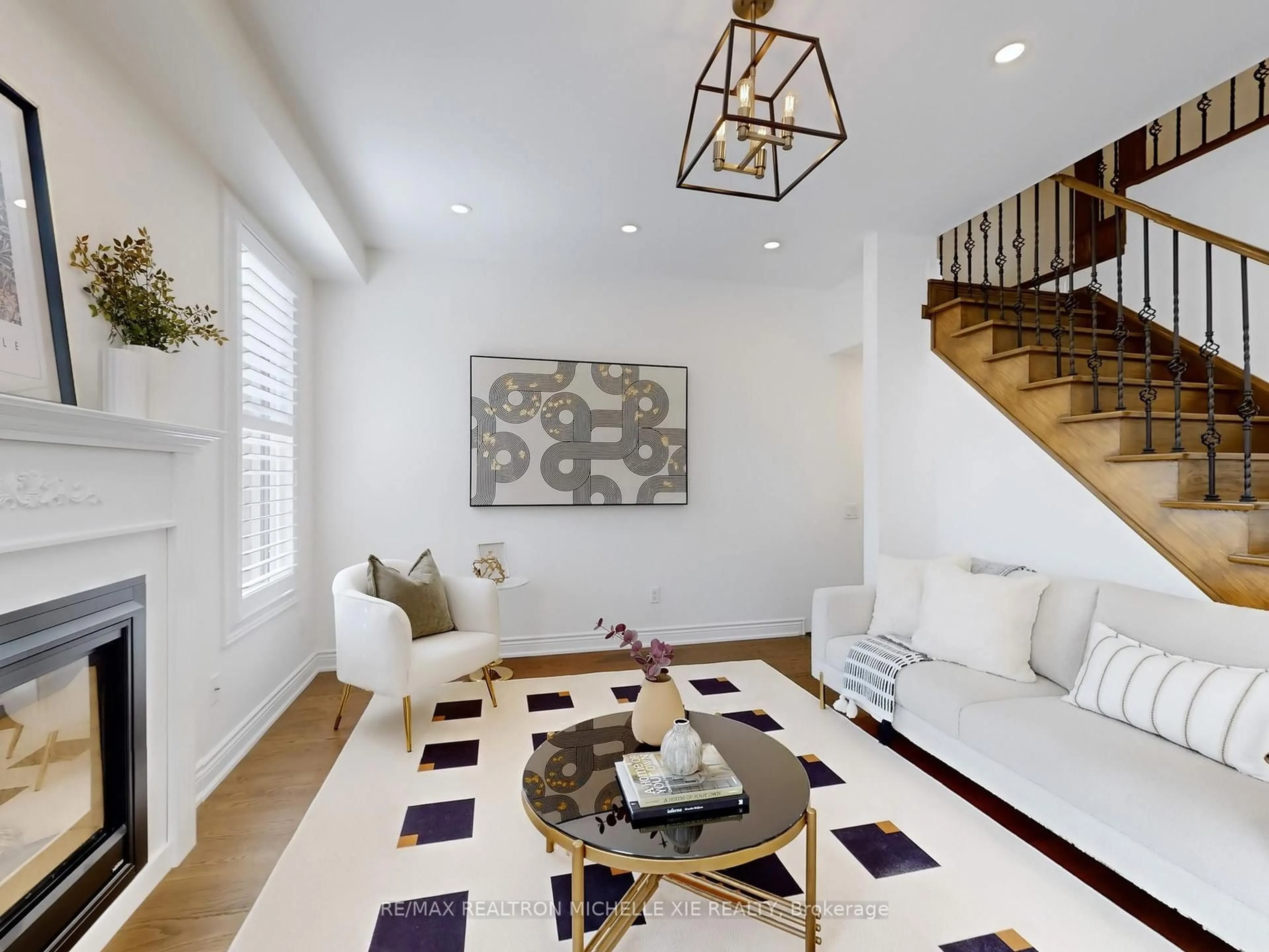 Indoor entryway for 30 Wickson St, Markham Ontario L6B 0M6