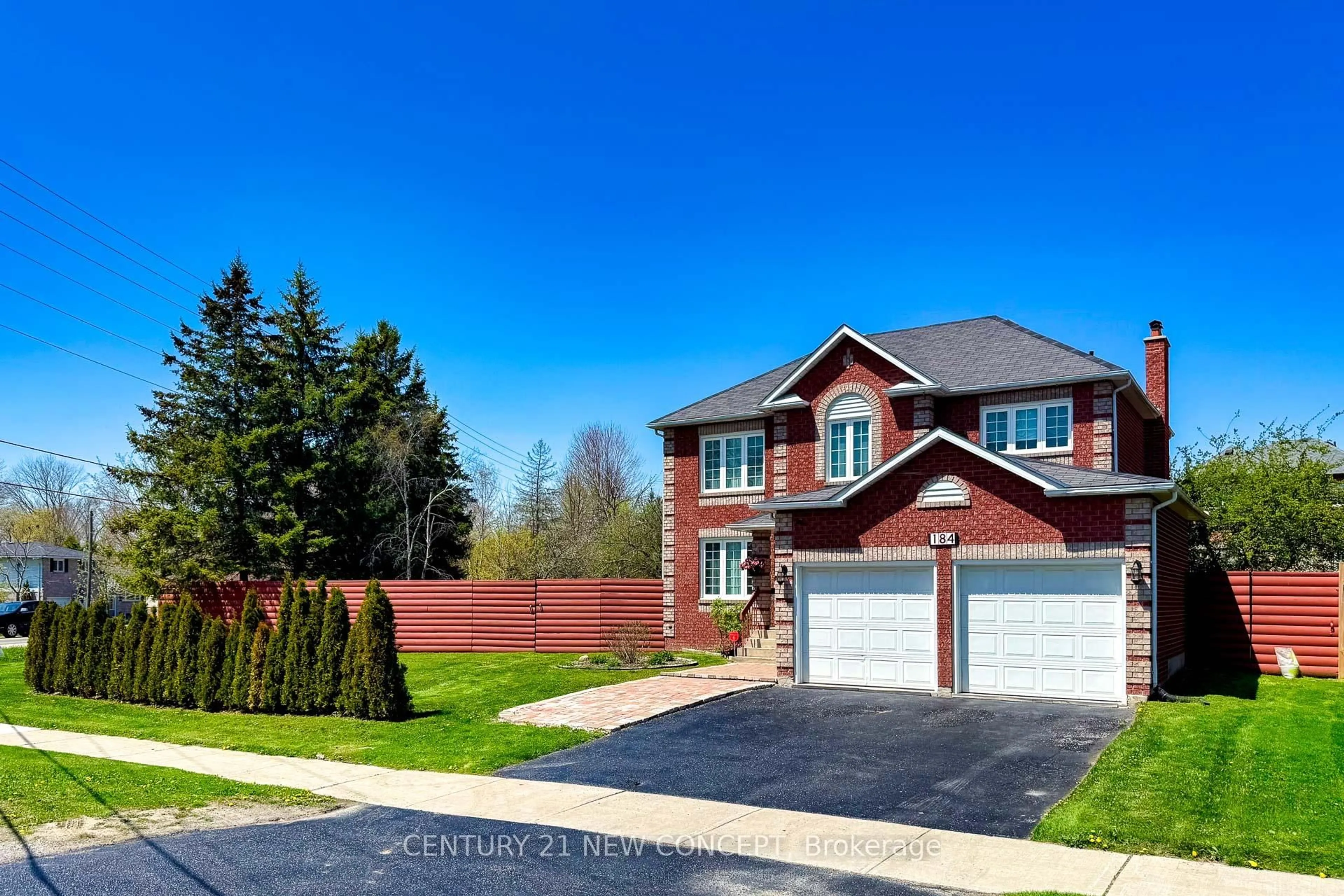 Home with brick exterior material, street for 184 Gwendolyn Blvd, Georgina Ontario L4P 3V7