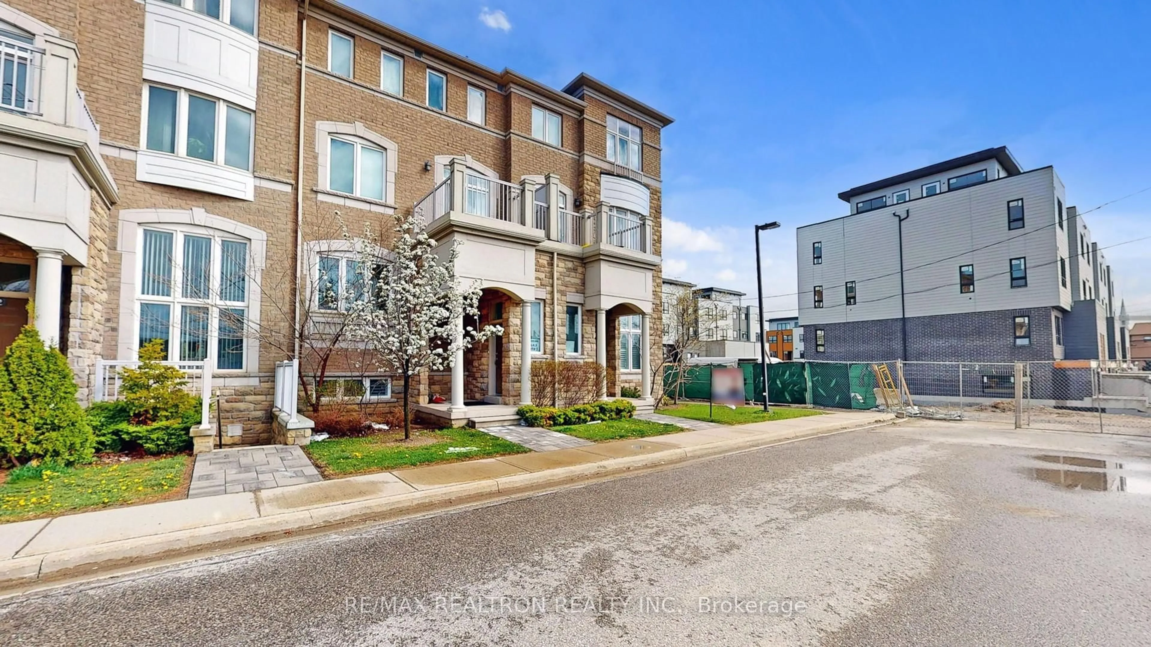 Home with brick exterior material, street for 26 Comely Way, Markham Ontario L3R 2L8