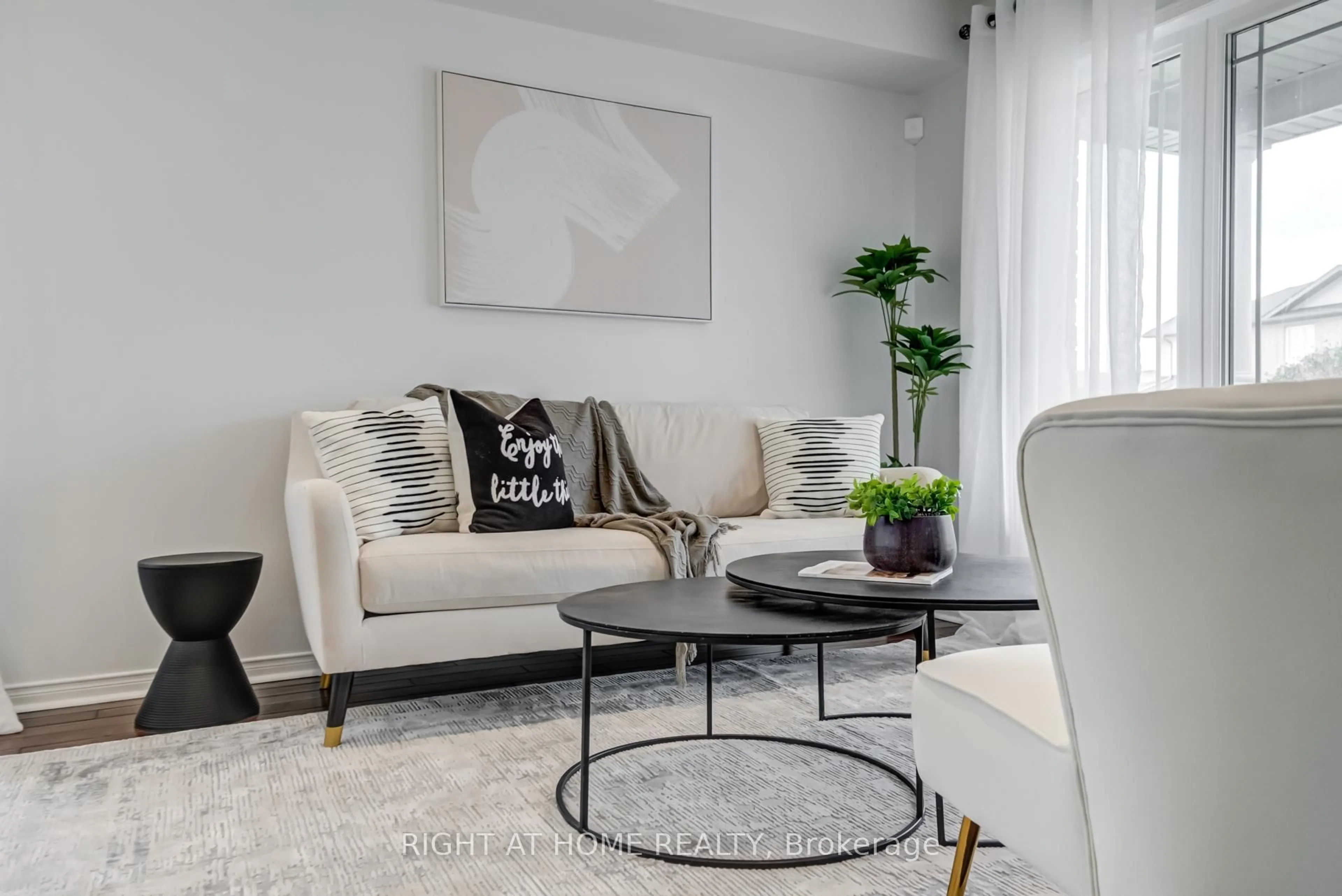 Living room with furniture, unknown for 829 Miller Park Ave, Bradford West Gwillimbury Ontario L3Z 0L7