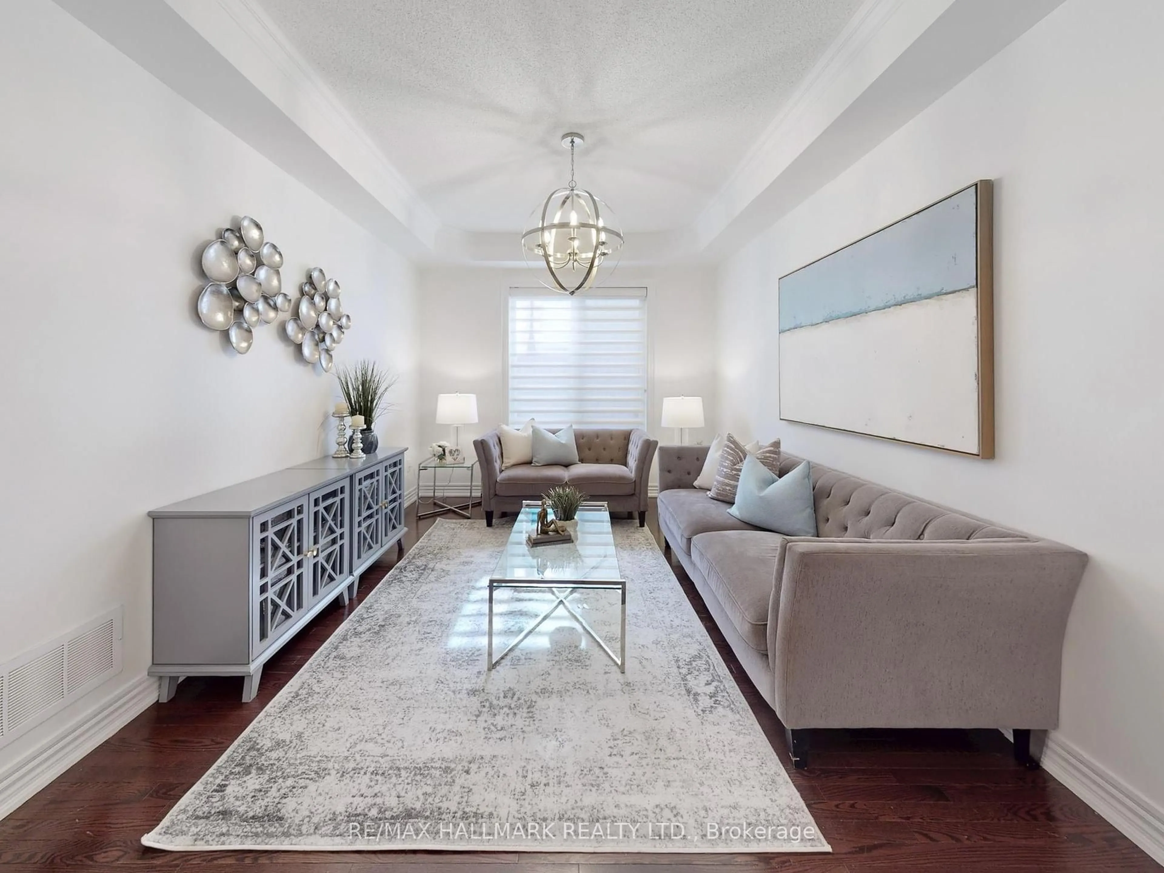 Living room with furniture, unknown for 60 Wardlaw Pl, Vaughan Ontario L4H 0Z8
