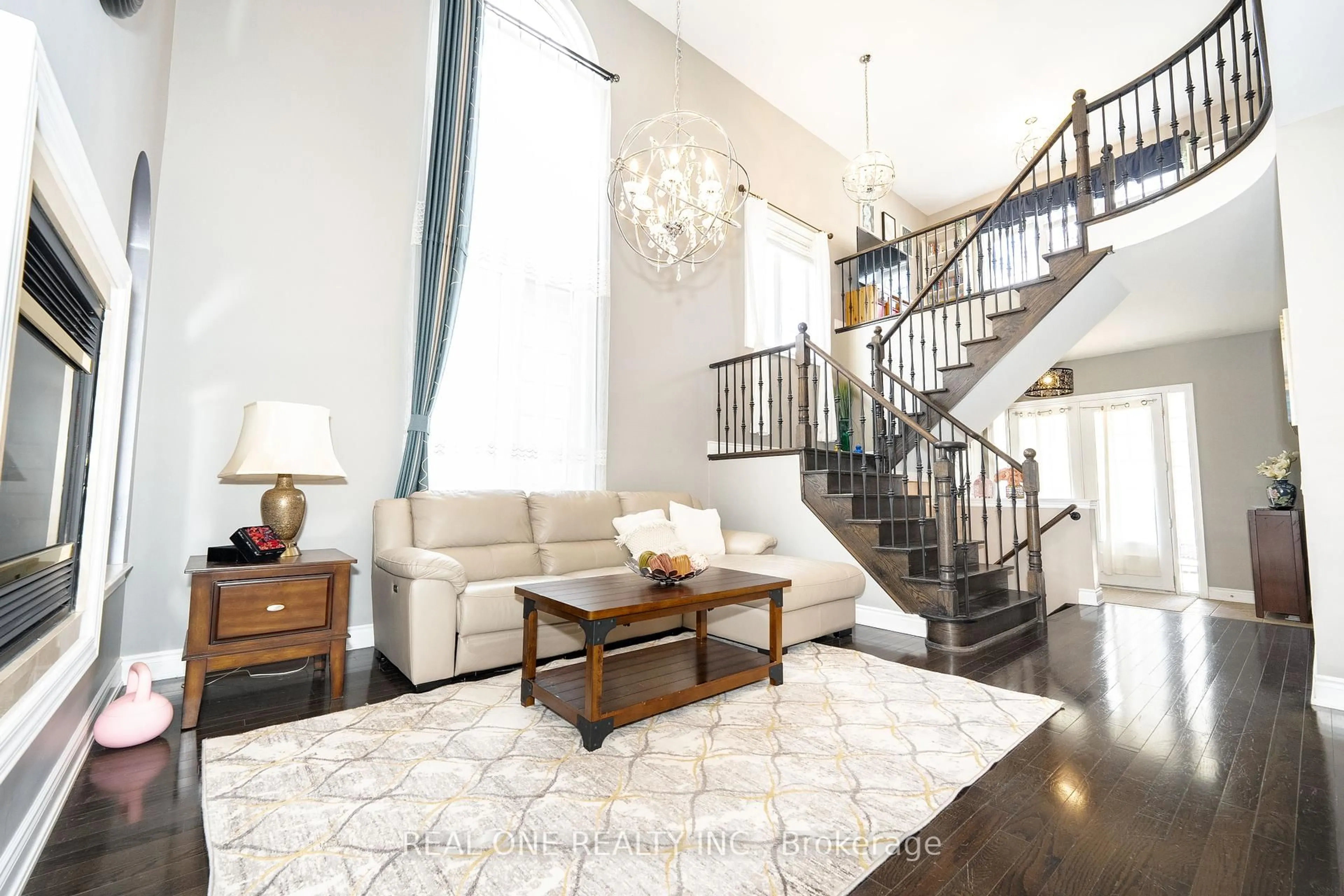 Unknown for 11 Zoran Lane, Vaughan Ontario L6A 4E4