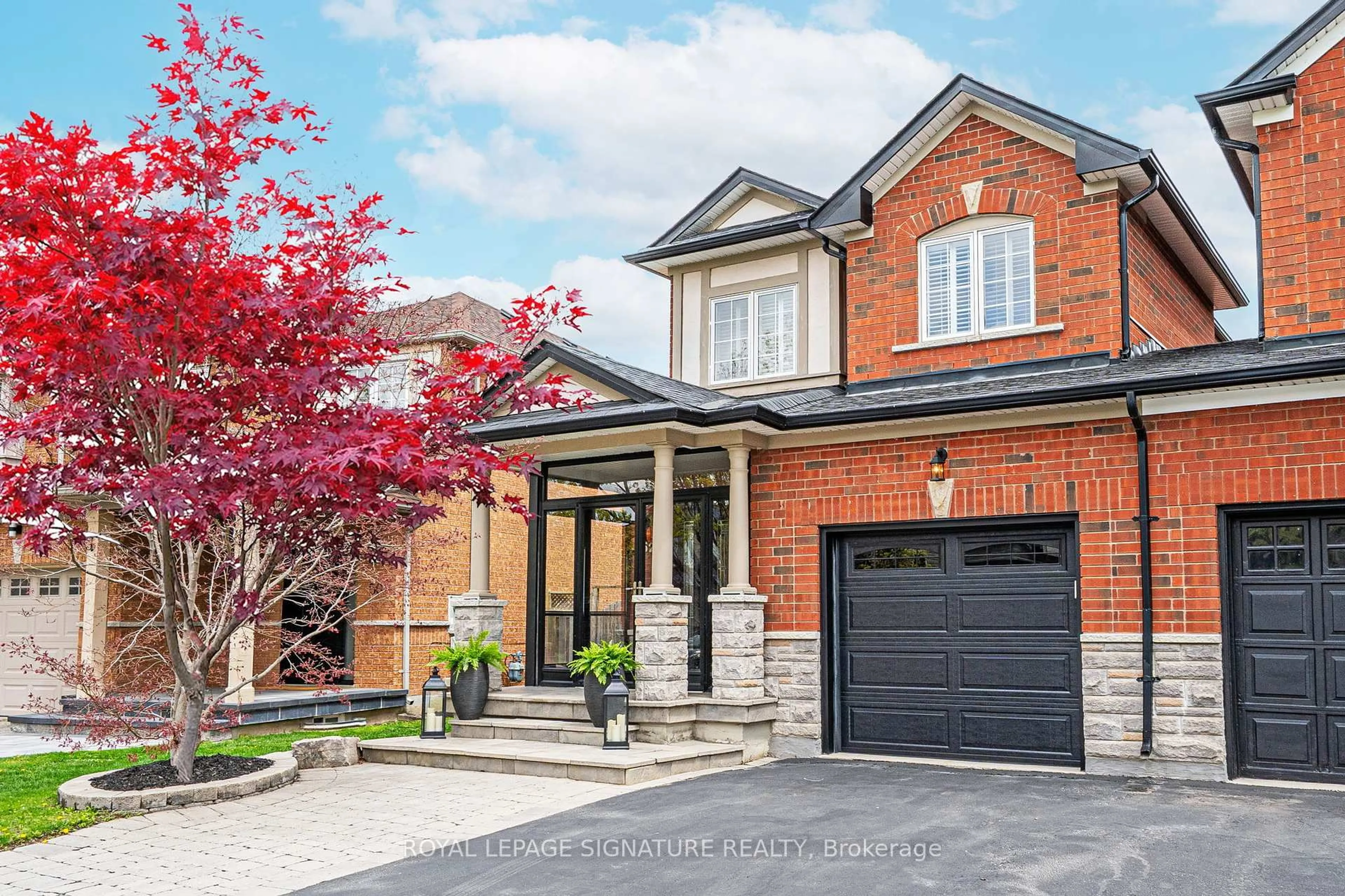 Home with brick exterior material, street for 52 Selkirk Dr, Richmond Hill Ontario L4B 4S4