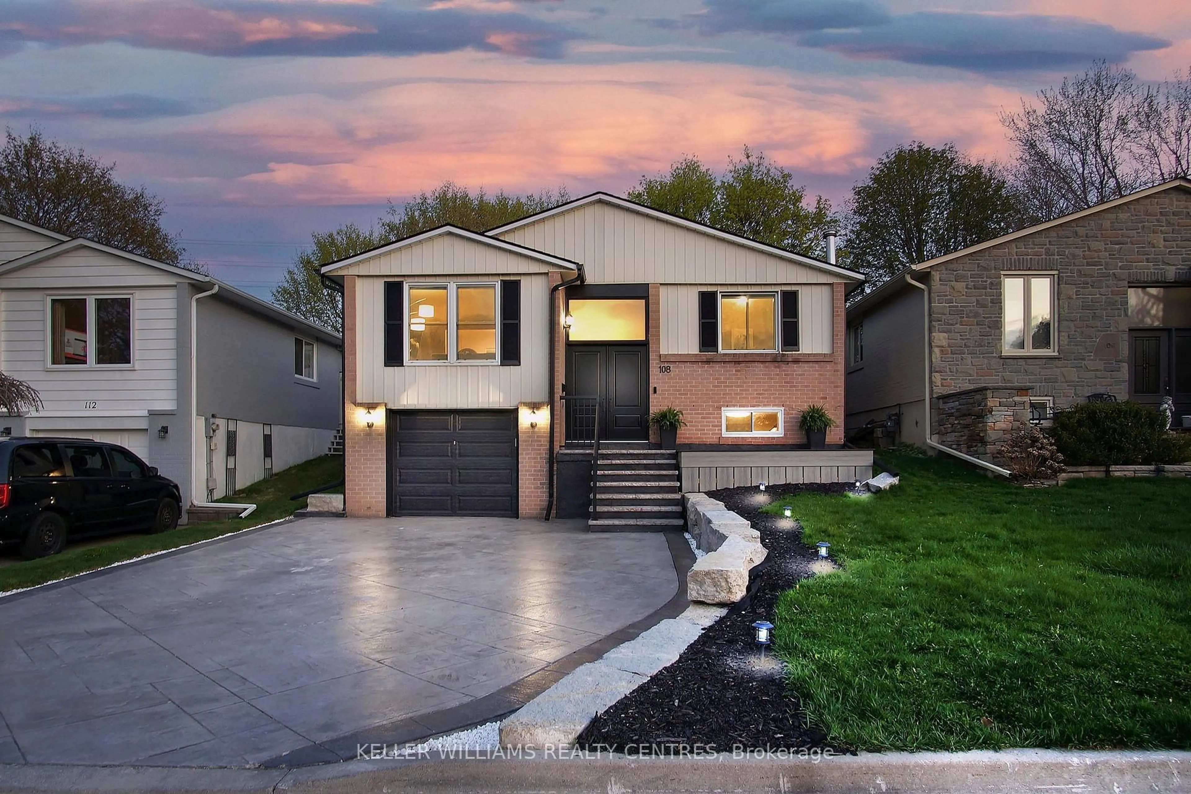 Home with brick exterior material, street for 108 Armitage Dr, Newmarket Ontario L3Y 5L7
