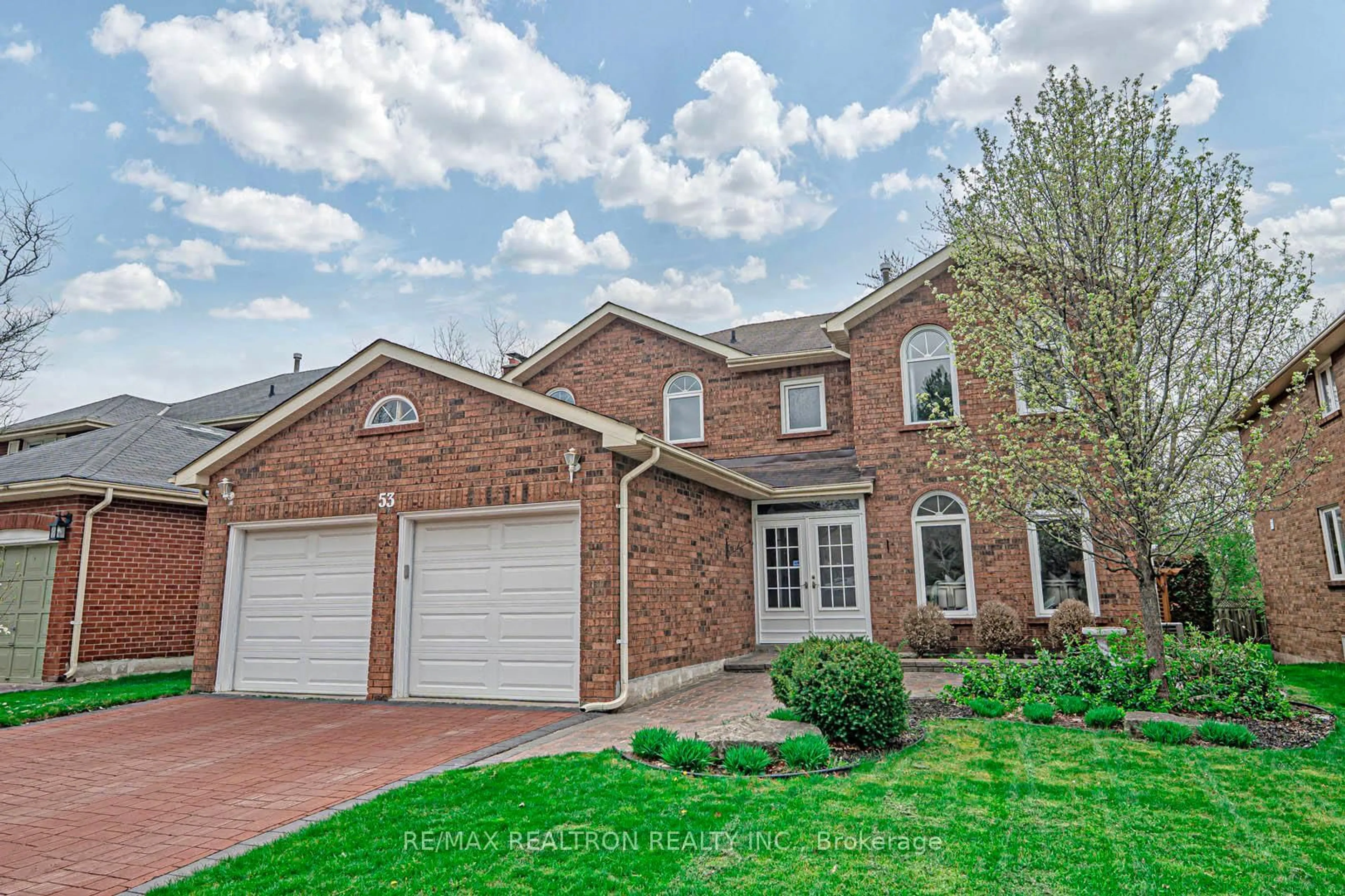 Home with brick exterior material, street for 53 Leighland Dr, Markham Ontario L3R 7R8