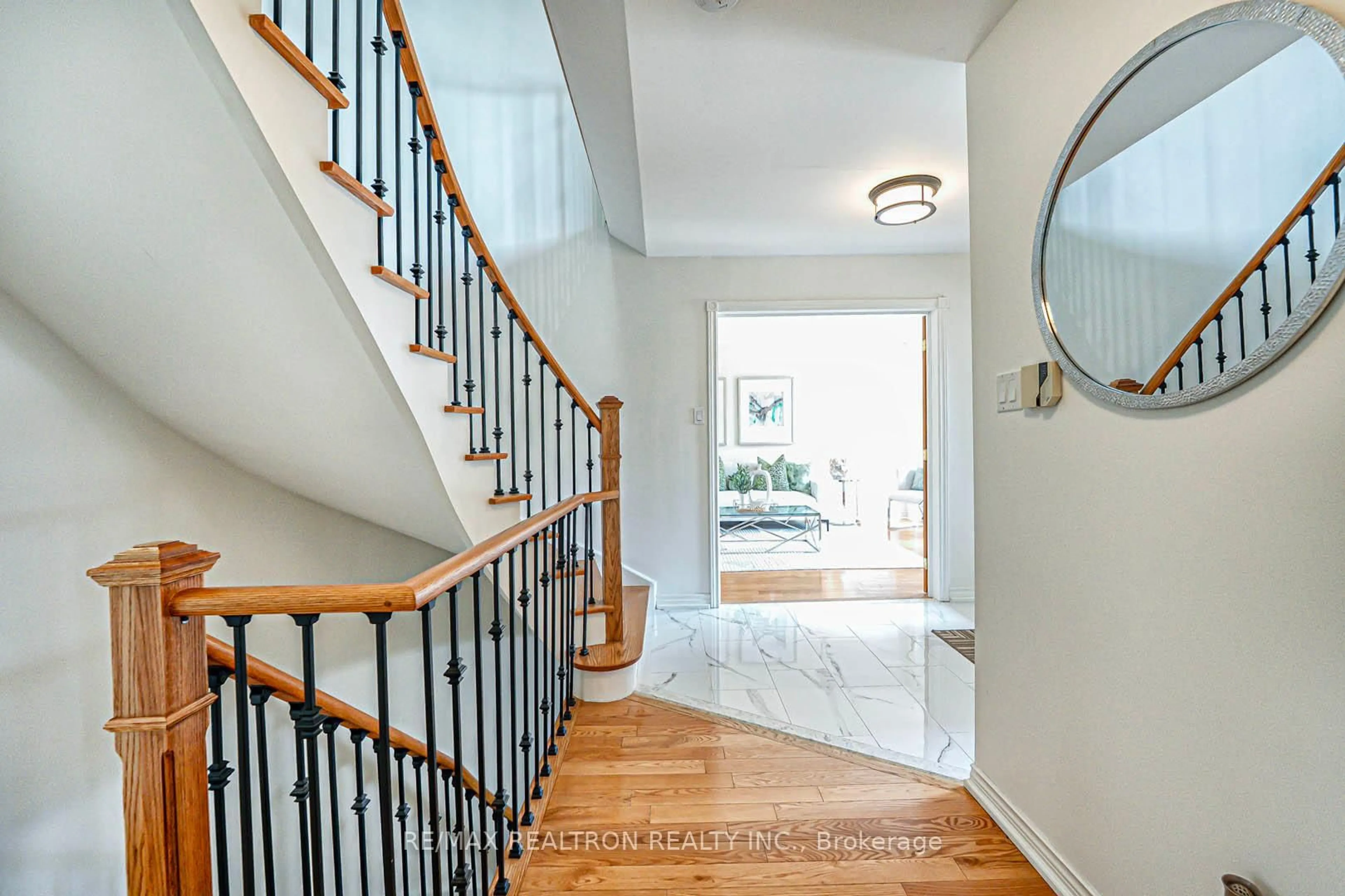 Unknown for 53 Leighland Dr, Markham Ontario L3R 7R8