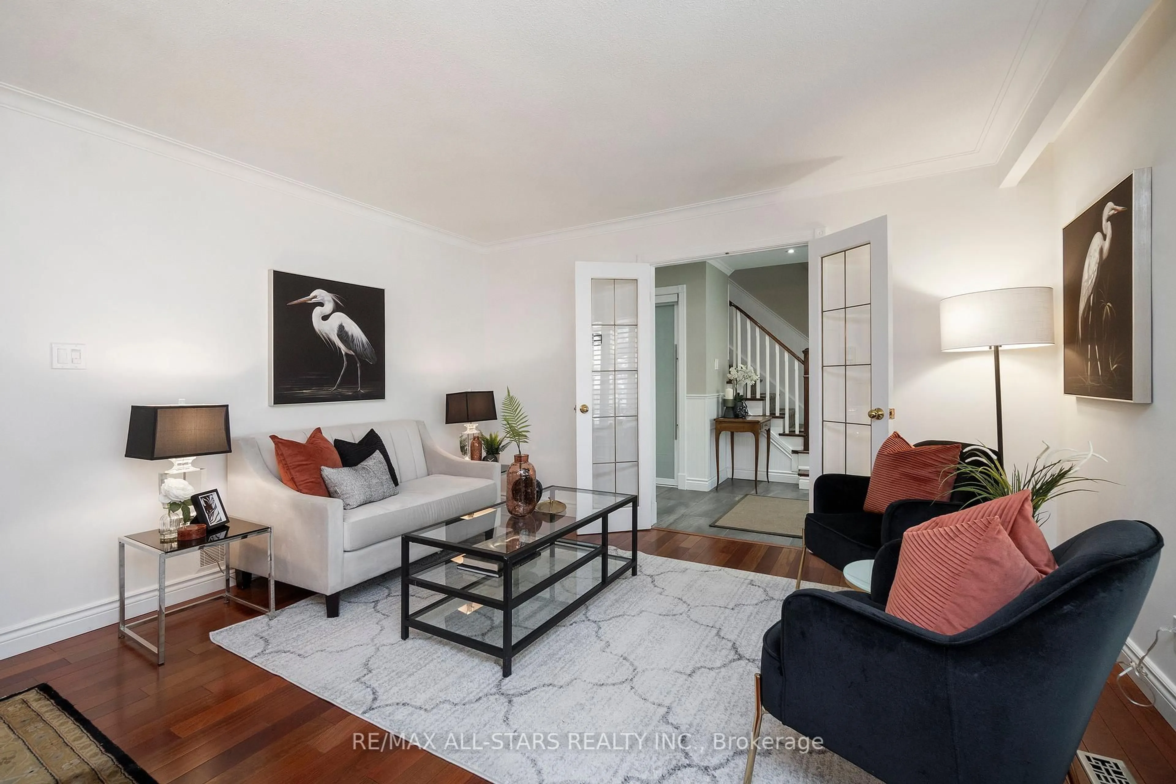 Living room with furniture, unknown for 15 James Speight Rd, Markham Ontario L3P 3G3