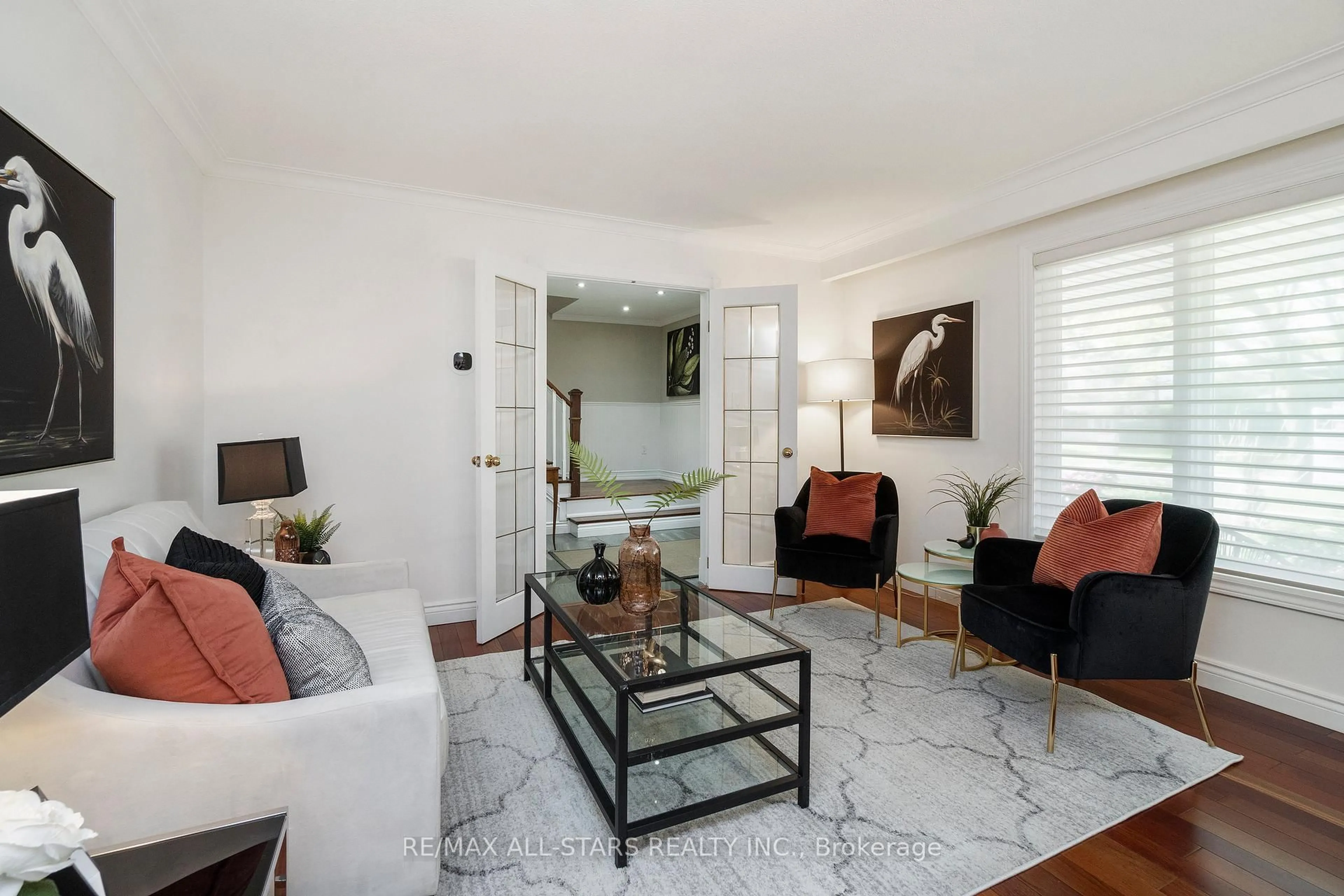 Living room with furniture, unknown for 15 James Speight Rd, Markham Ontario L3P 3G3