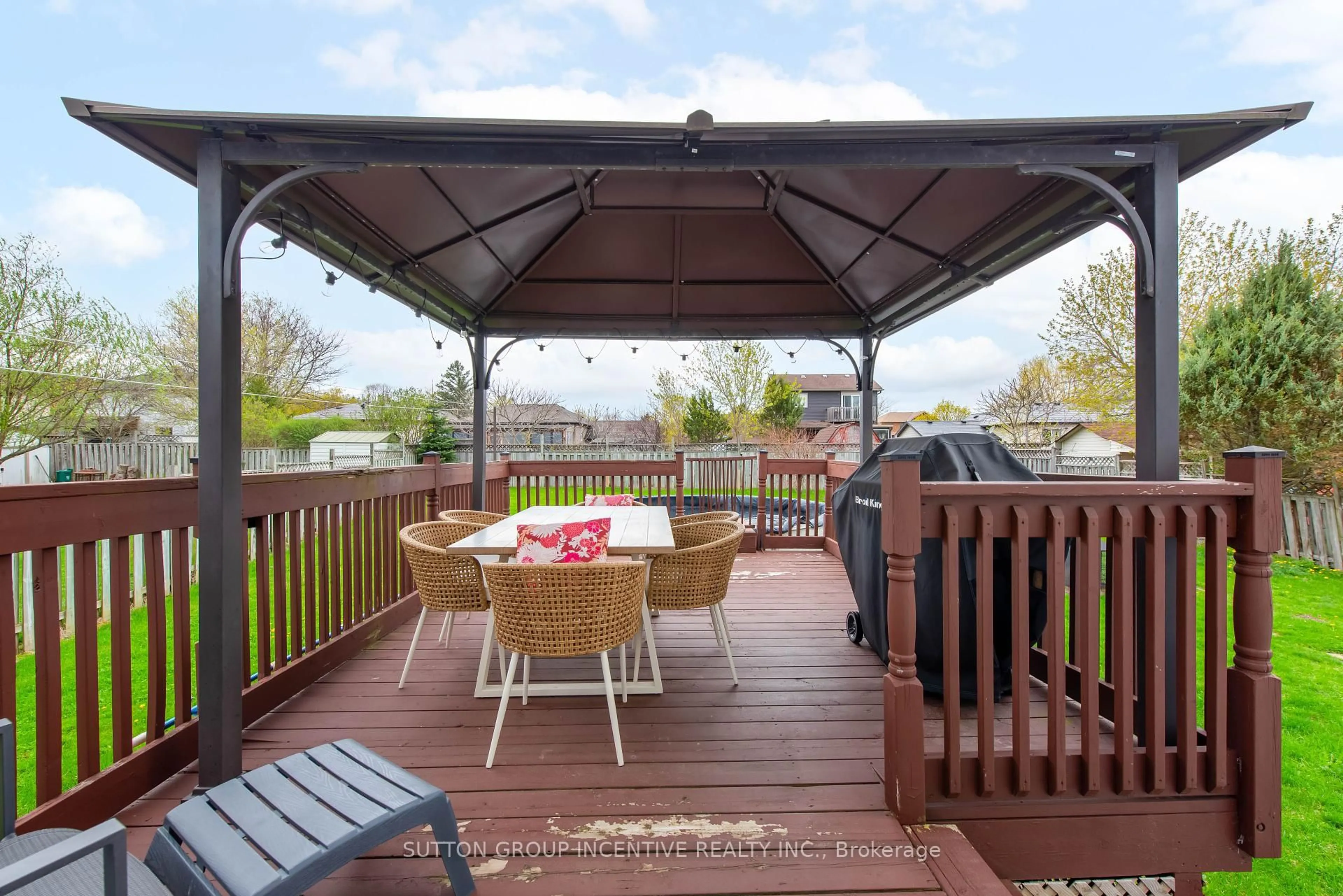 Patio, water/lake/river/ocean view for 62 Darren Dr, Essa Ontario L0M 1B3