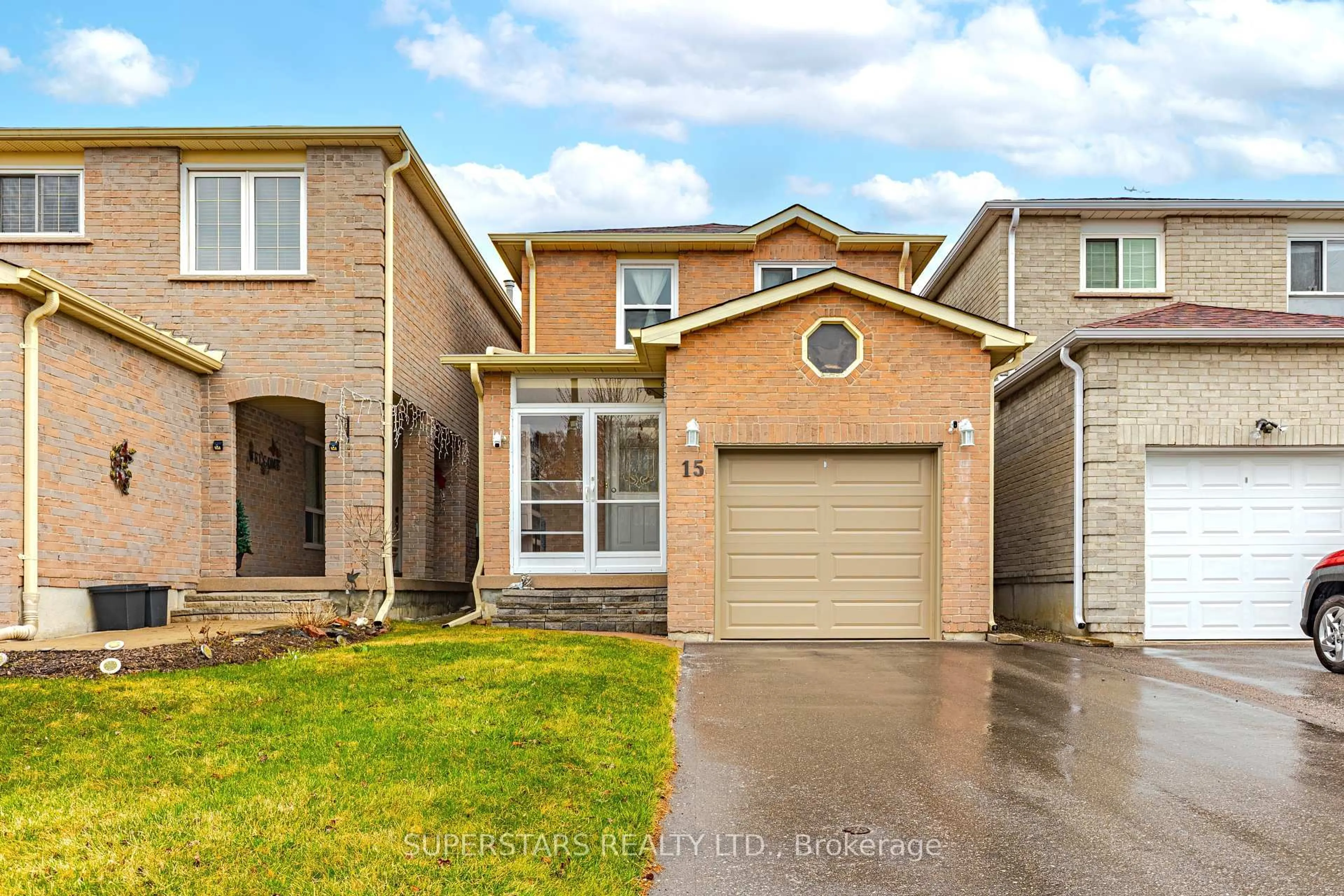 Unknown for 15 Harness Circ, Markham Ontario L3S 1X8