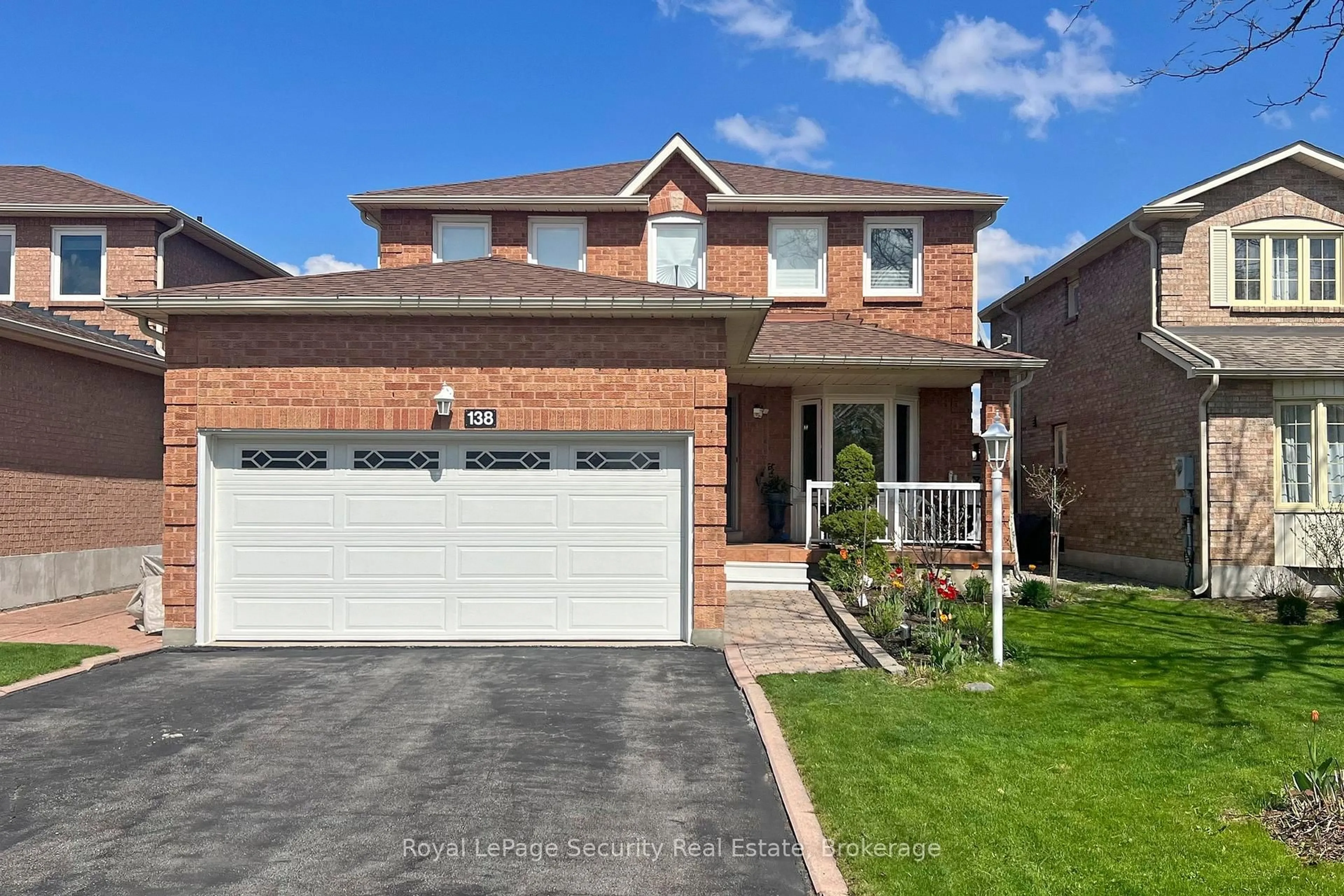 Home with brick exterior material, street for 138 Largo Cres, Vaughan Ontario L6A 1N1
