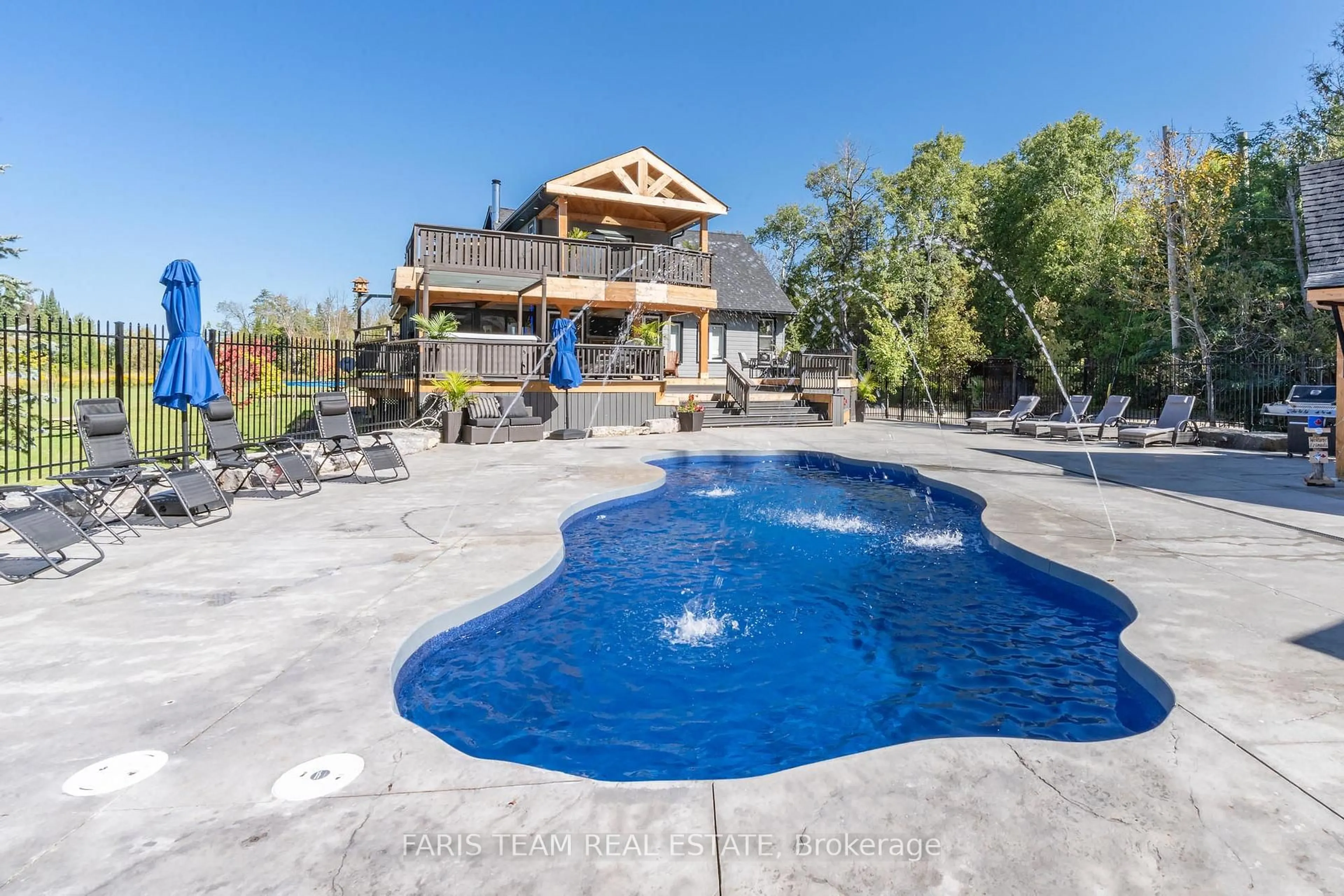 Pool for 2642 5th Line, Innisfil Ontario L0L 1K0