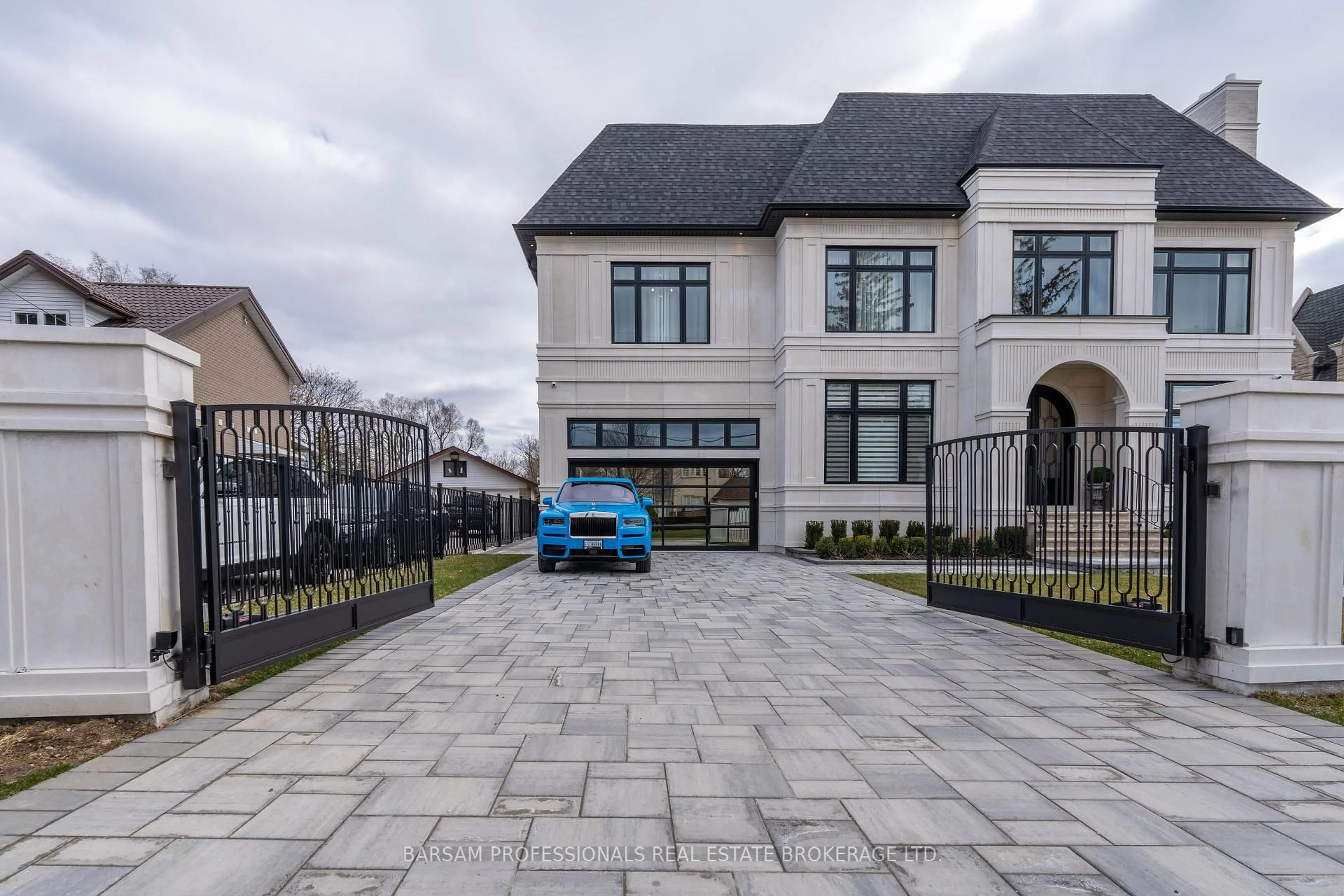 Home with brick exterior material, street for 41 EDGAR Ave, Richmond Hill Ontario L4C 6K2
