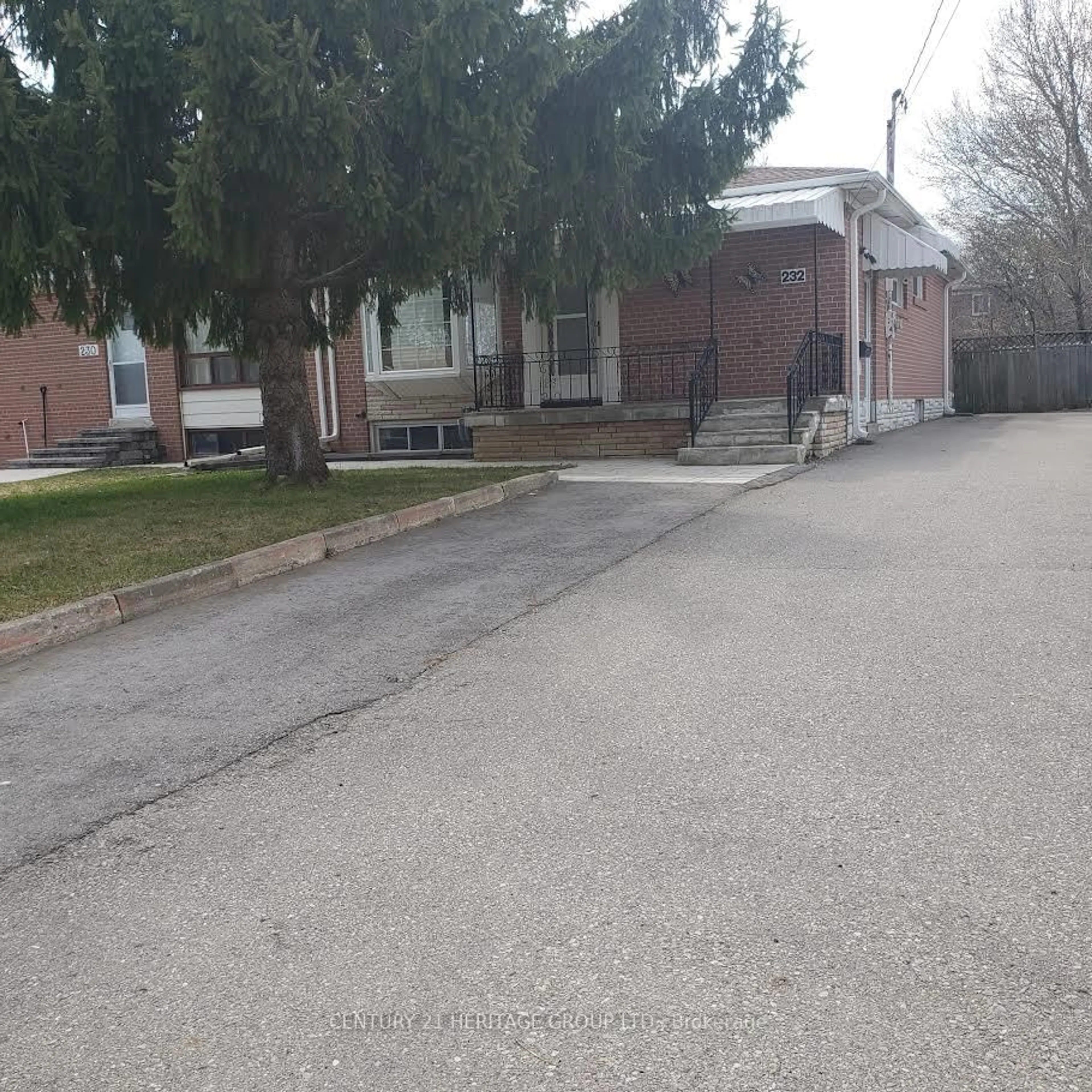 Unknown for 232 Blue Grass Blvd, Richmond Hill Ontario L4C 3H2