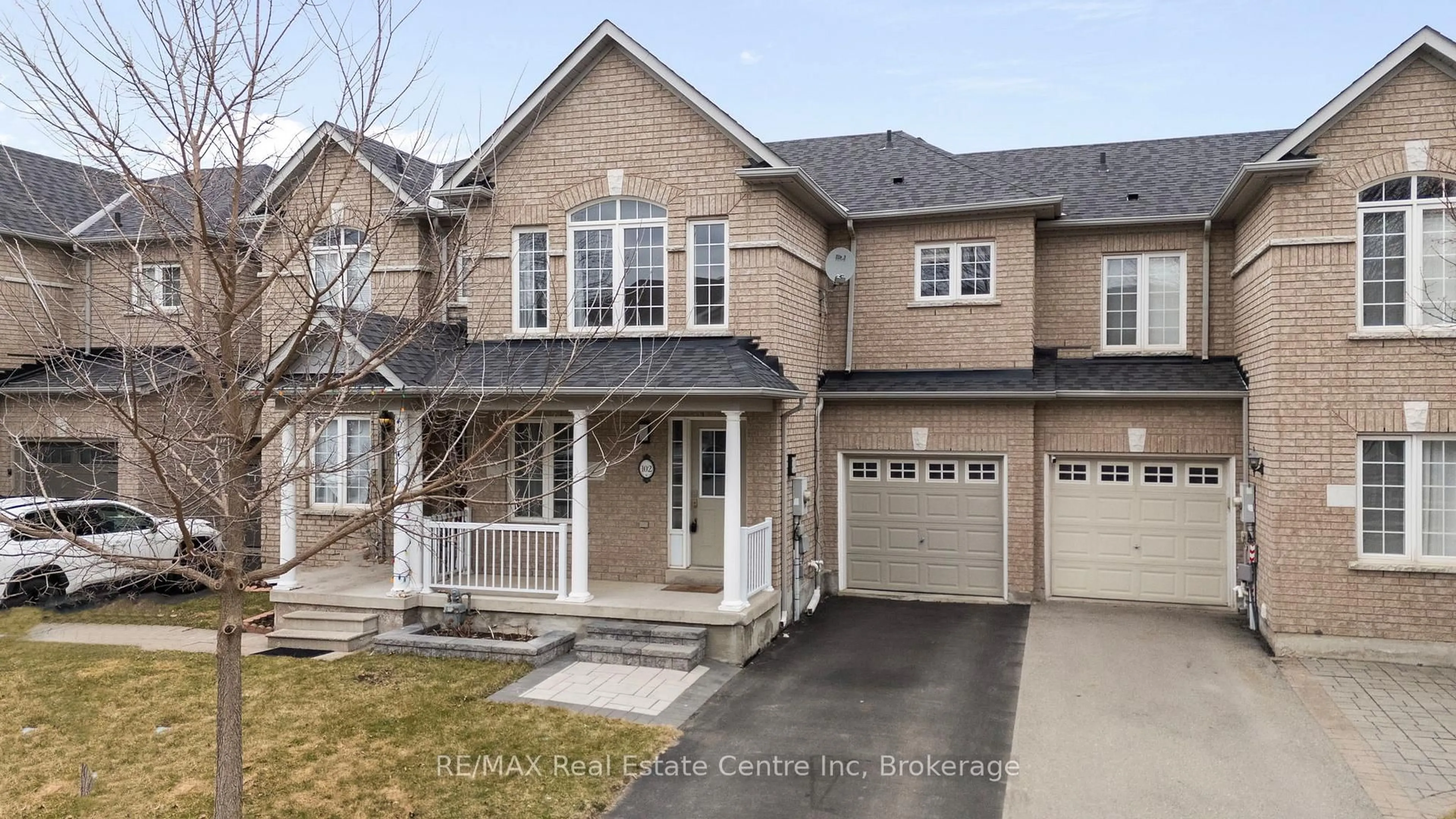 Home with brick exterior material, street for 102 Gail Parks Cres, Newmarket Ontario L3X 3C1