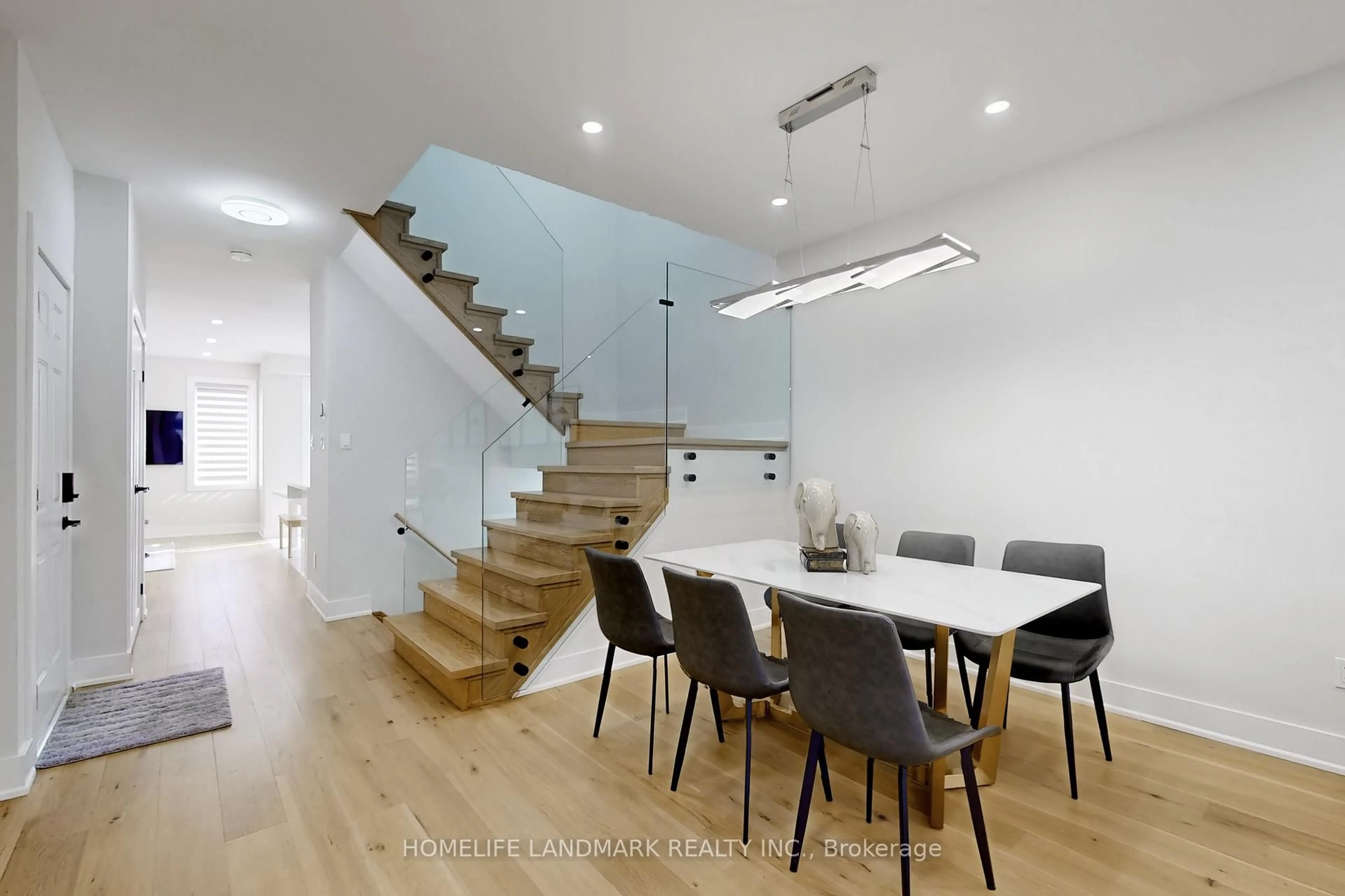 Dining room, wood/laminate floor for 65 Hillmount Rd, Markham Ontario L6C 2J2