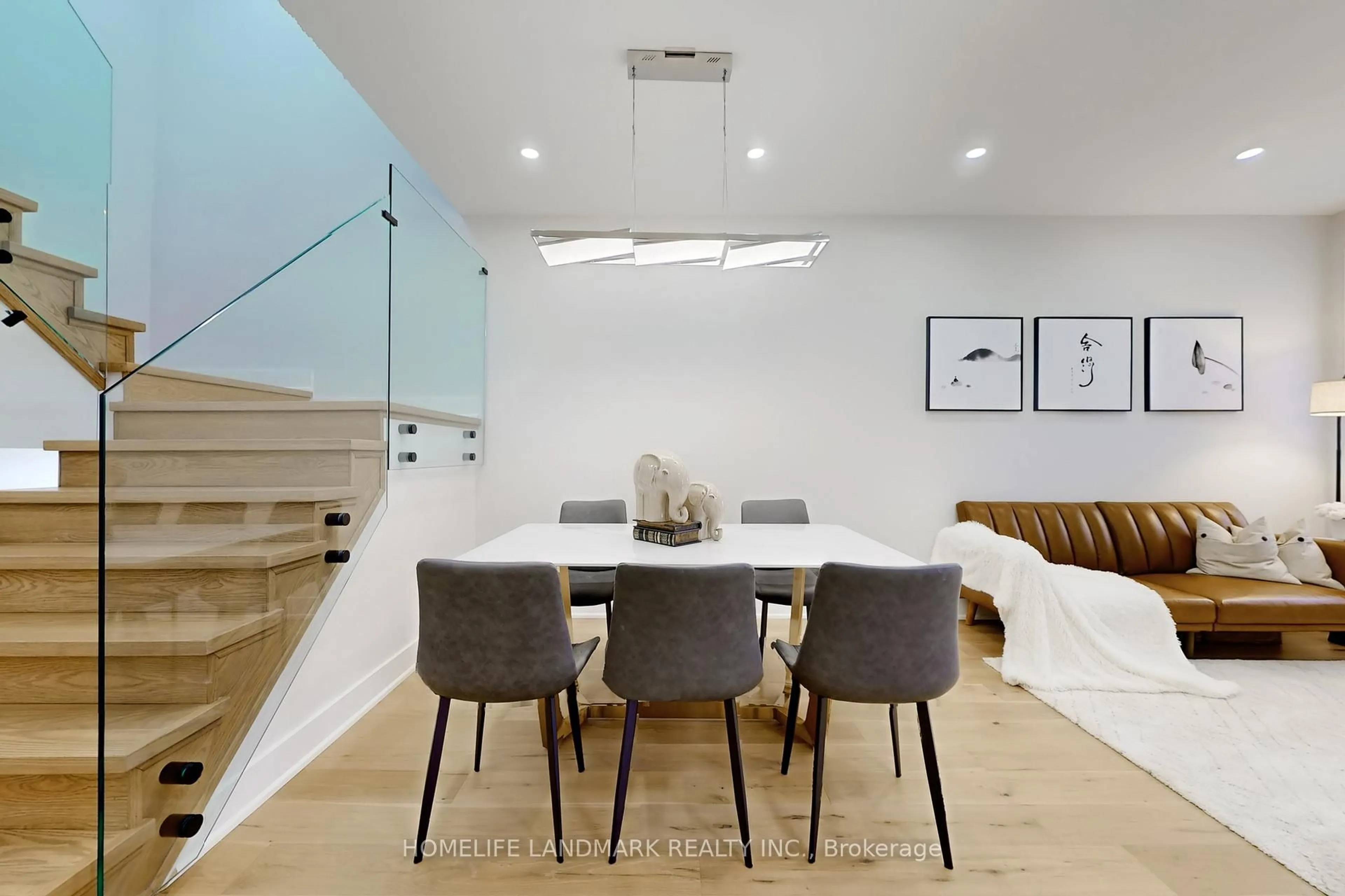 Dining room, unknown for 65 Hillmount Rd, Markham Ontario L6C 2J2