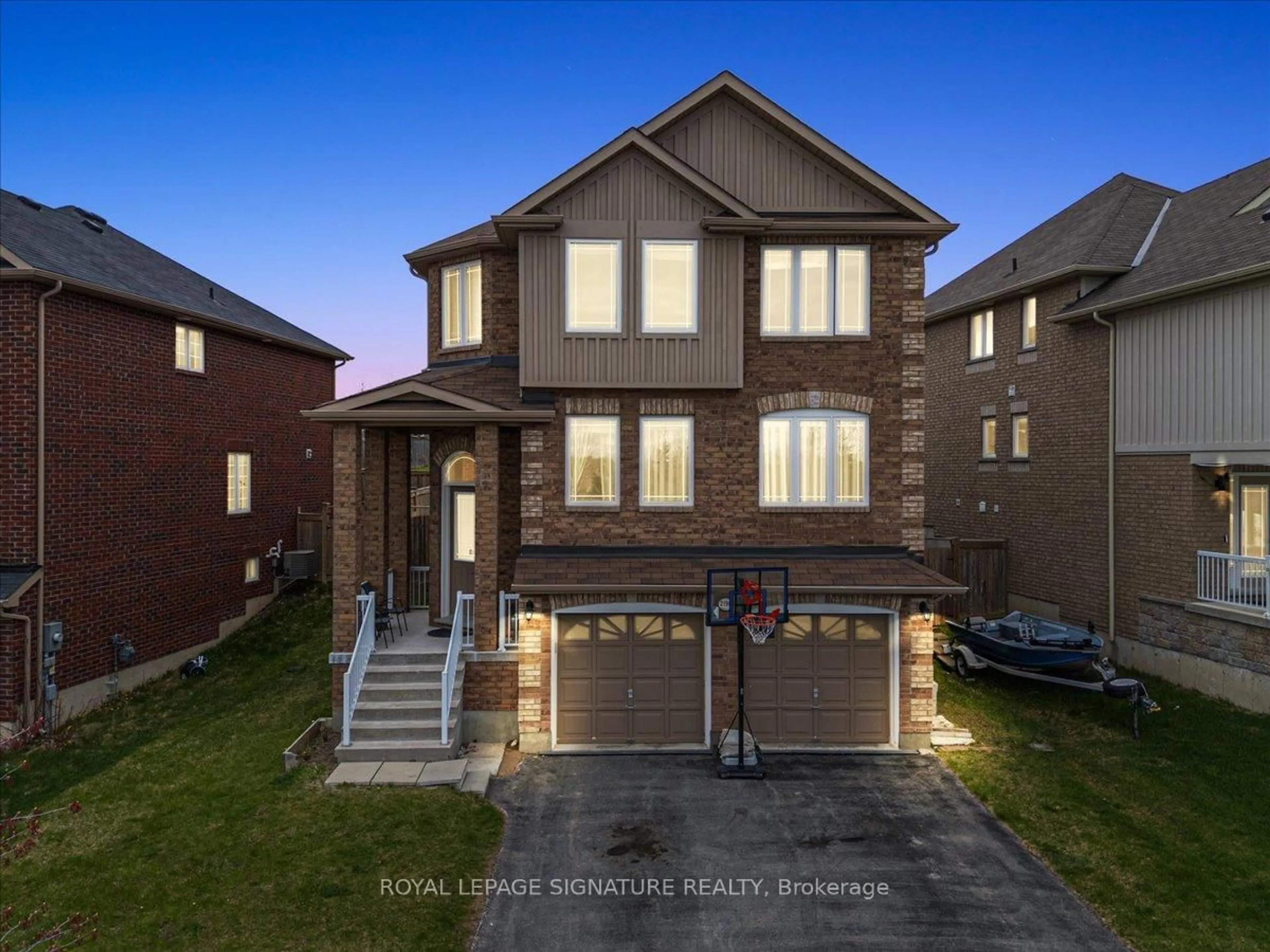 Home with brick exterior material, street for 2190 Webster Blvd, Innisfil Ontario L9S 0E3