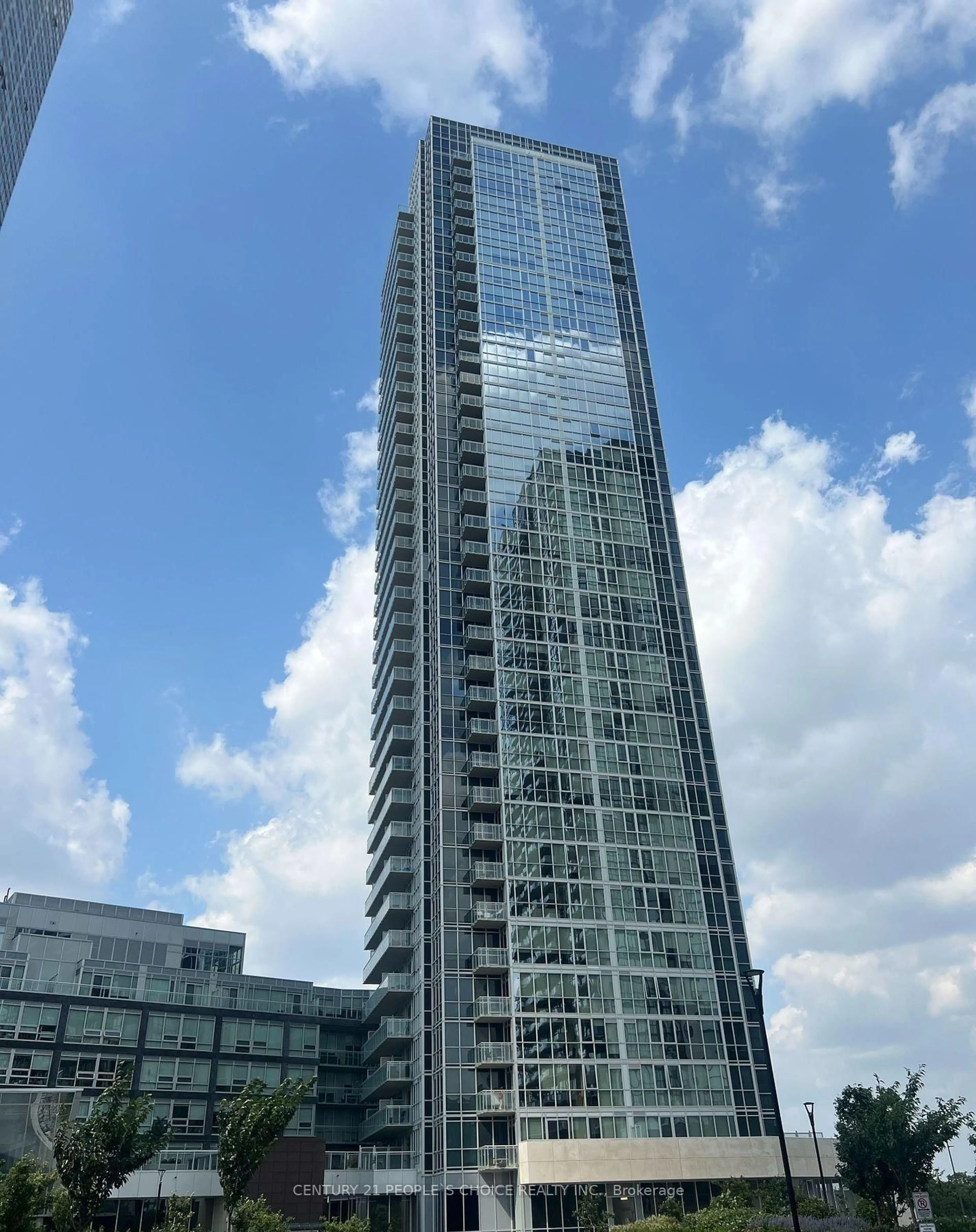 Unknown for 2908 Highway 7 N/A #526, Vaughan Ontario L4K 0K5