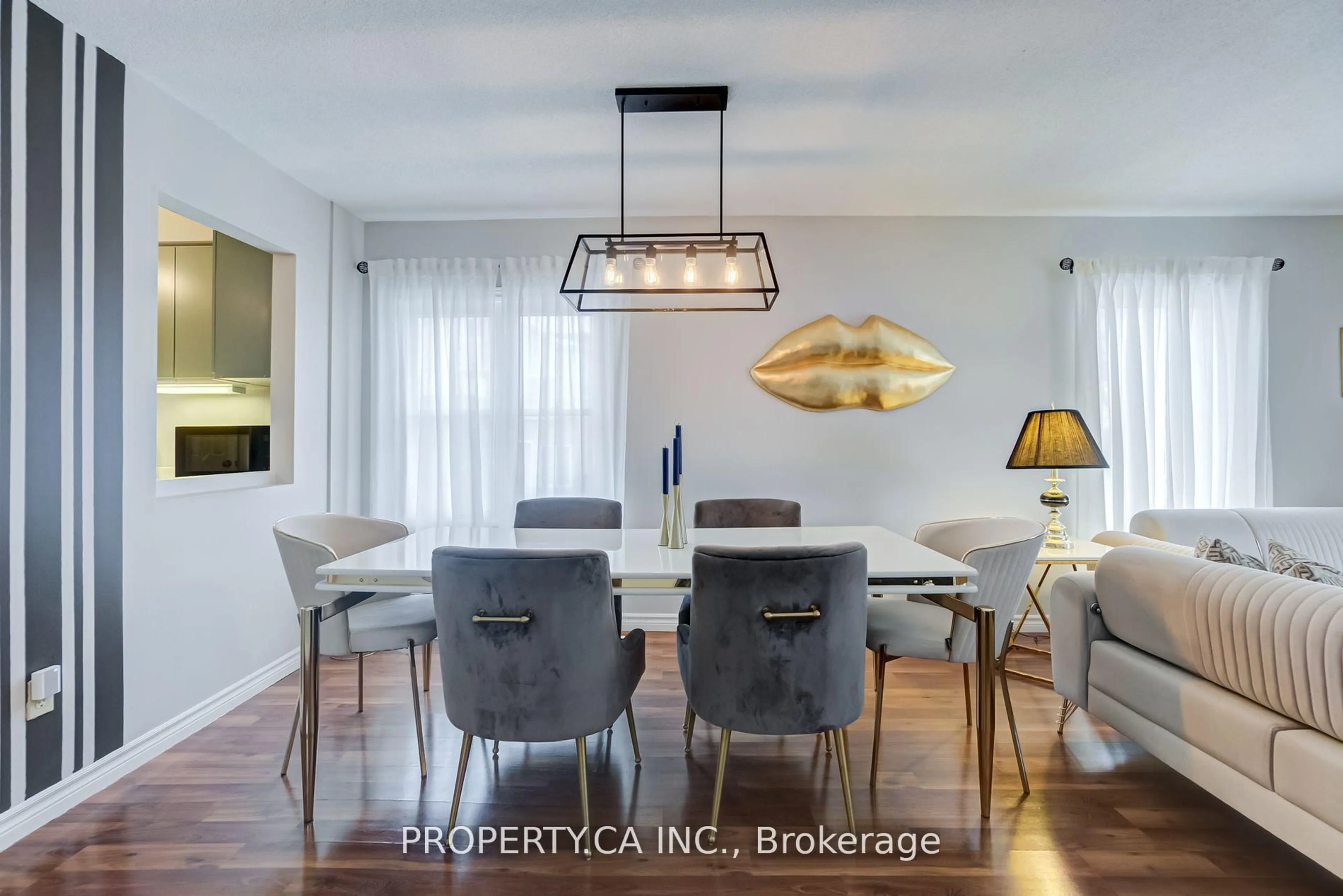 Dining room, unknown for 115 Main St #34, Newmarket Ontario L3Y 8J3
