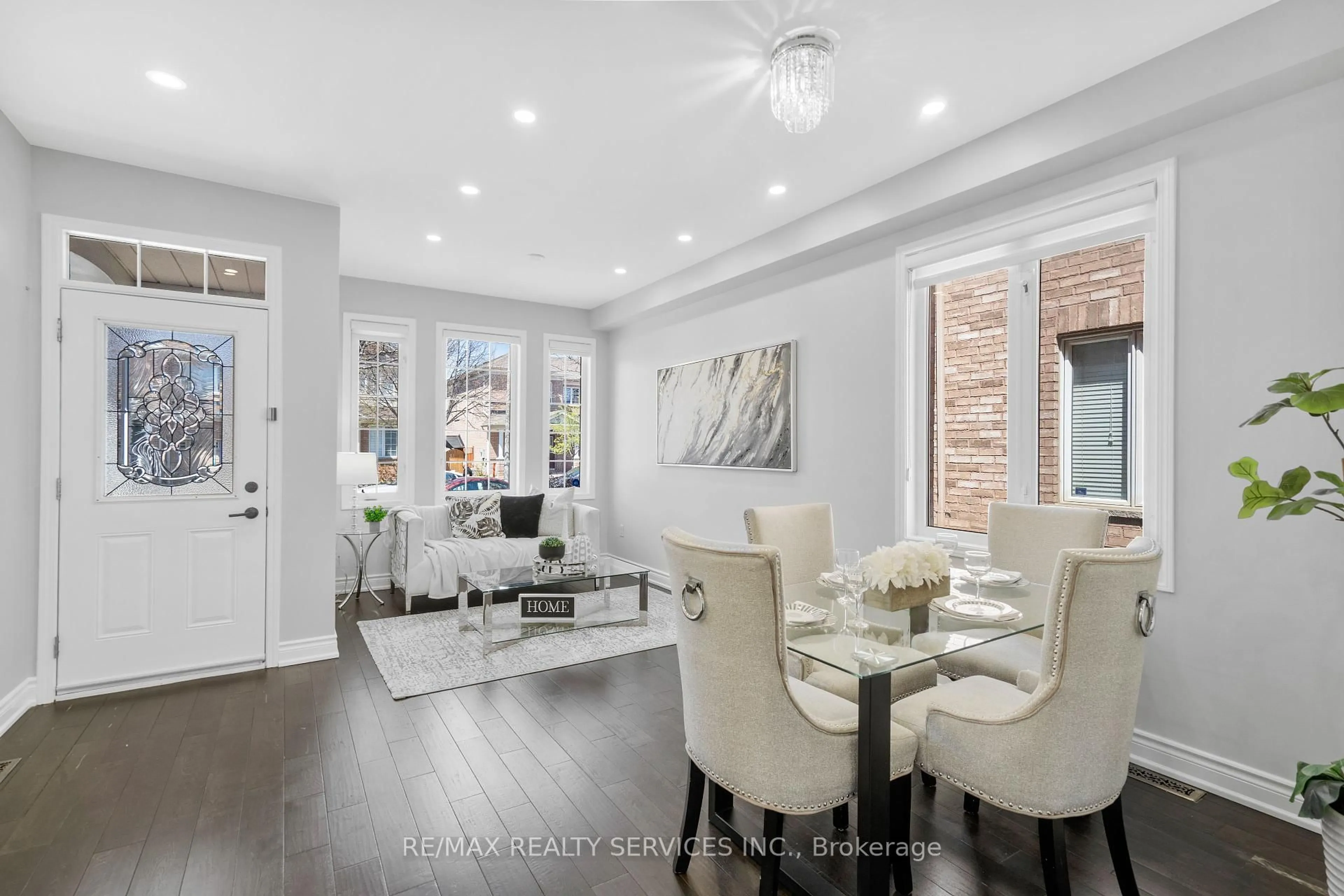 Dining room, unknown for 31 Sedgeway Hts, Vaughan Ontario L4H 3B1