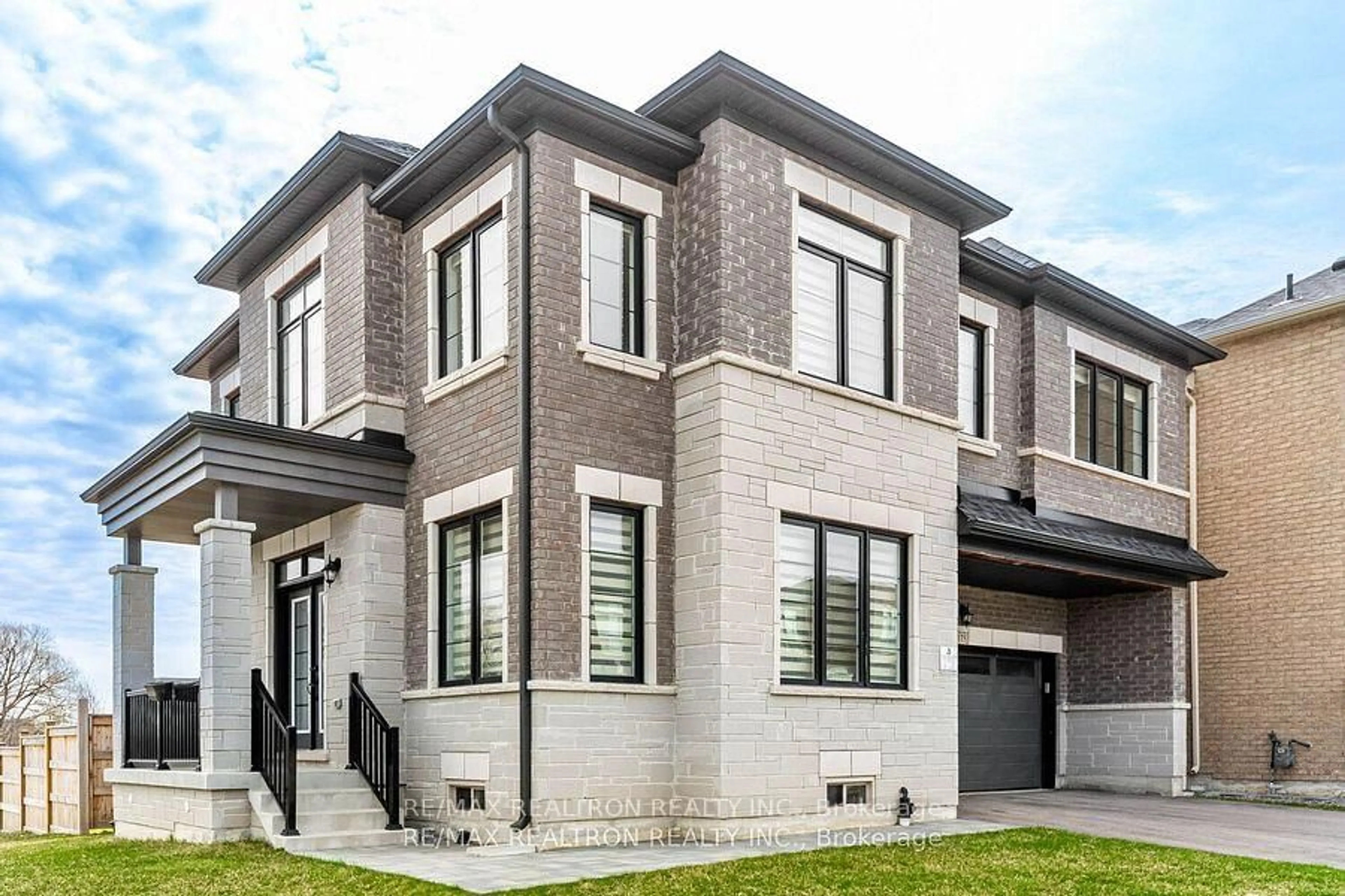 Home with brick exterior material, street for 175 Bawden Dr, Richmond Hill Ontario L4S 1N5