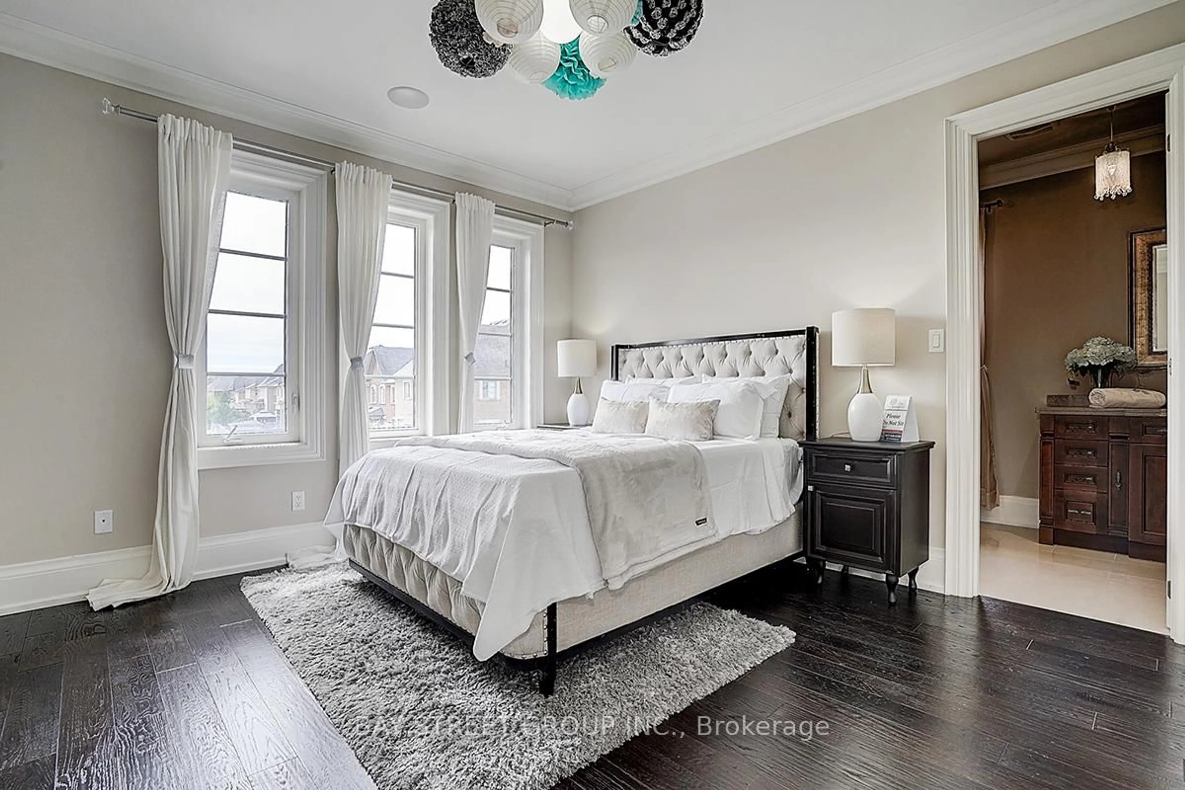 Bedroom with bed, unknown for 42 Hailsham Crt, Vaughan Ontario L4H 3N8