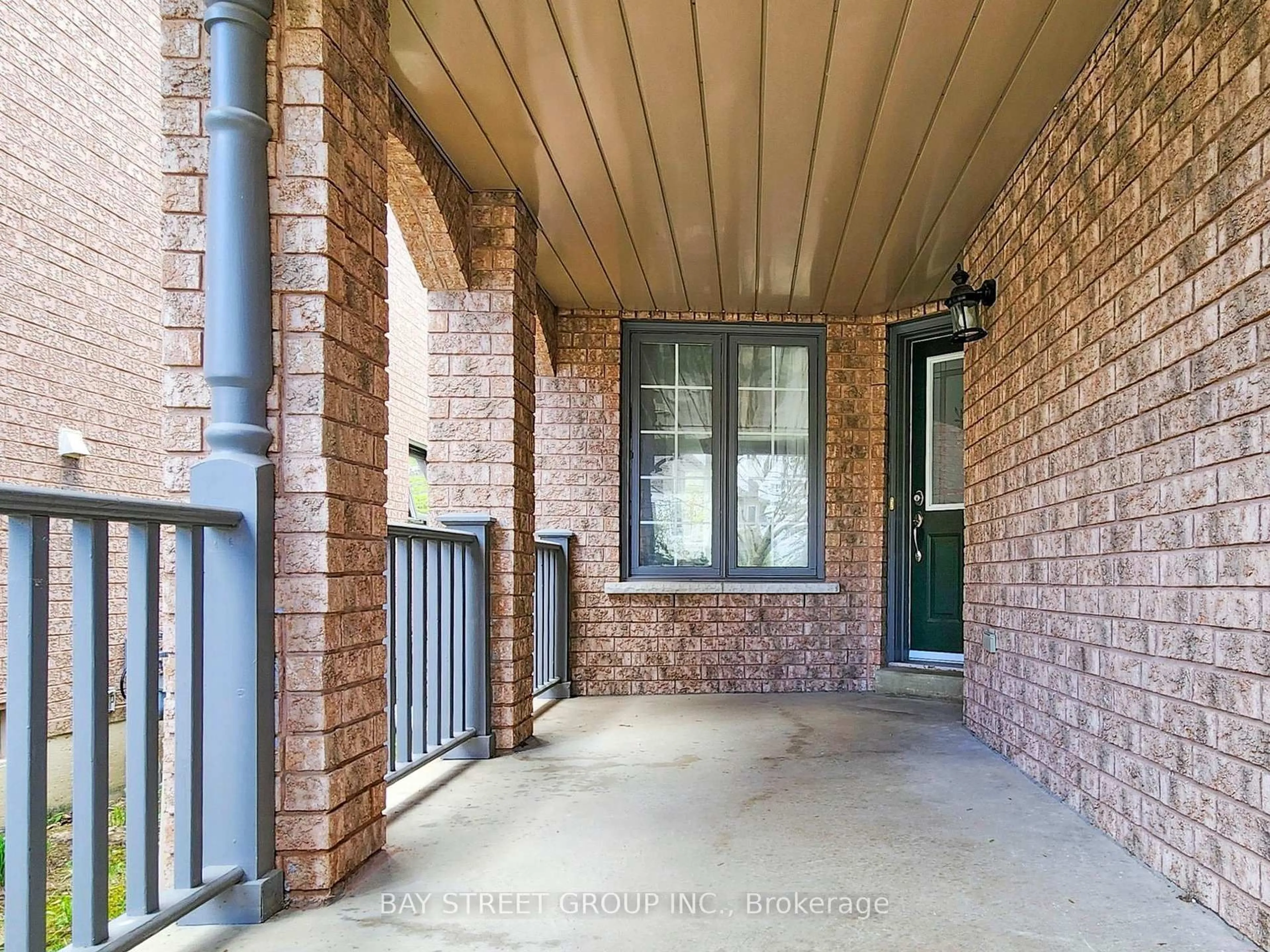 Home with brick exterior material, street for 116 Woodroof Cres, Aurora Ontario L4G 7H3