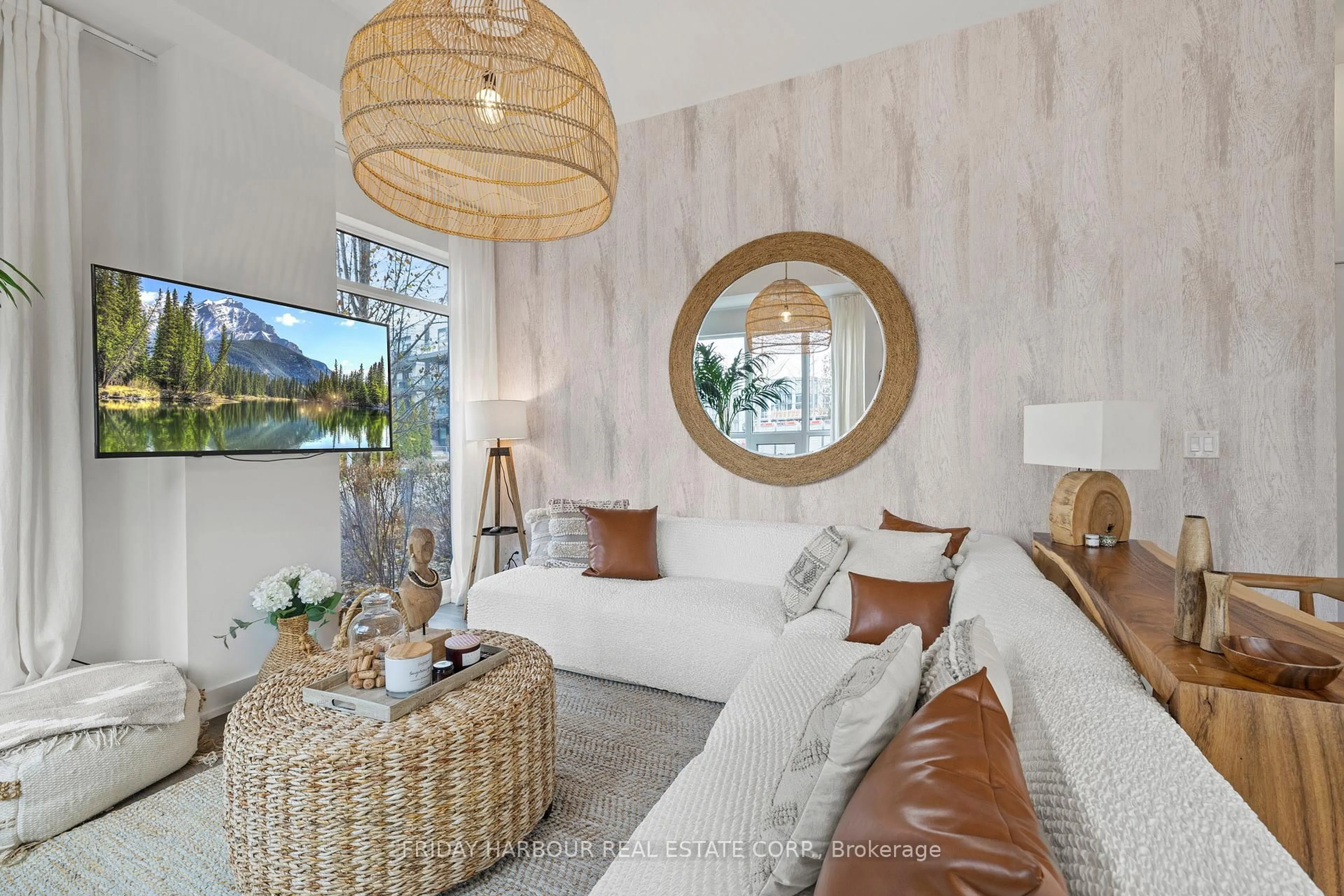 Living room with furniture, unknown for 317 Broward Way #119, Innisfil Ontario L9S 0M6