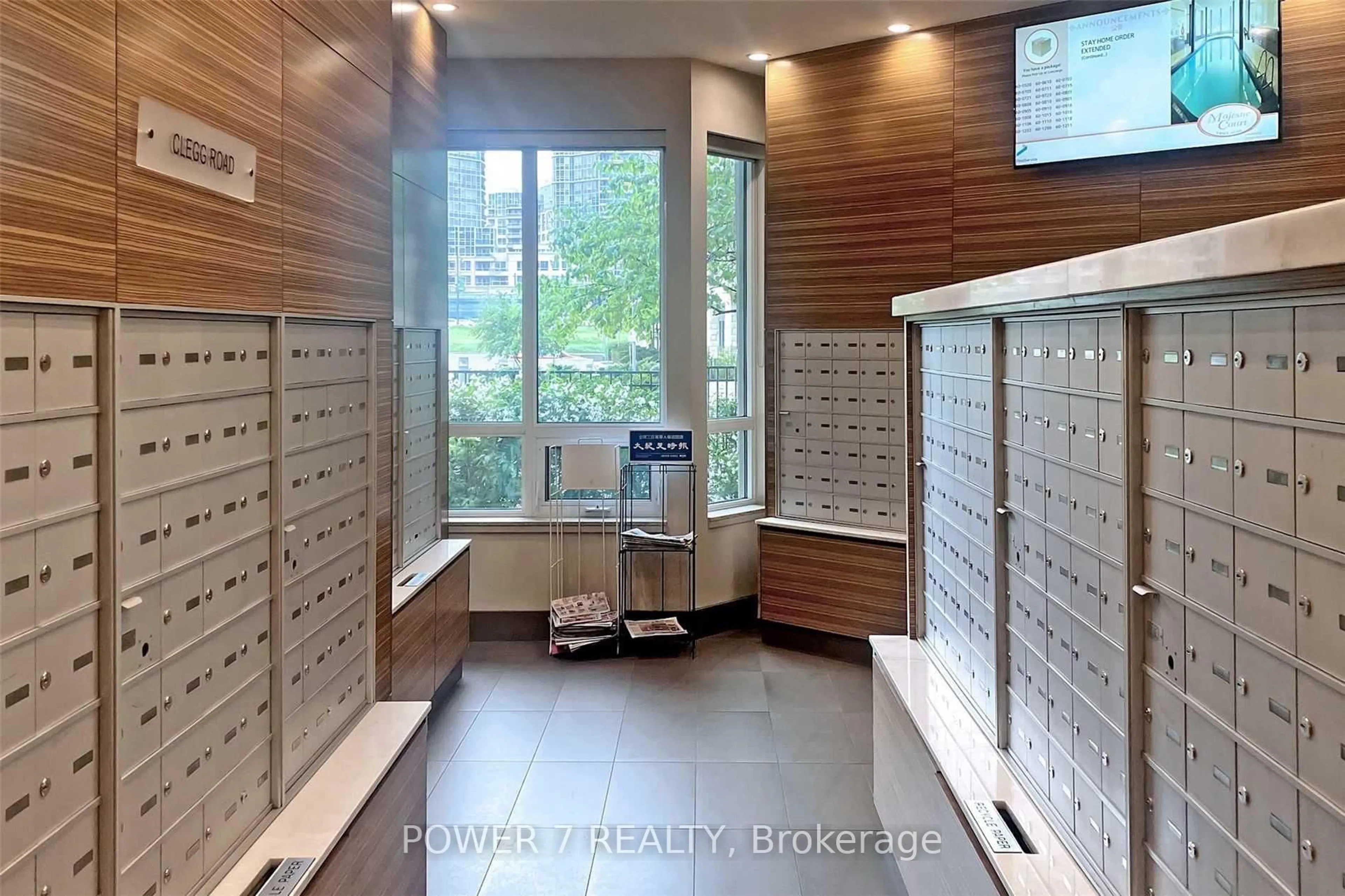 Indoor foyer for 50 Clegg Rd #1117, Markham Ontario L6G 0C6