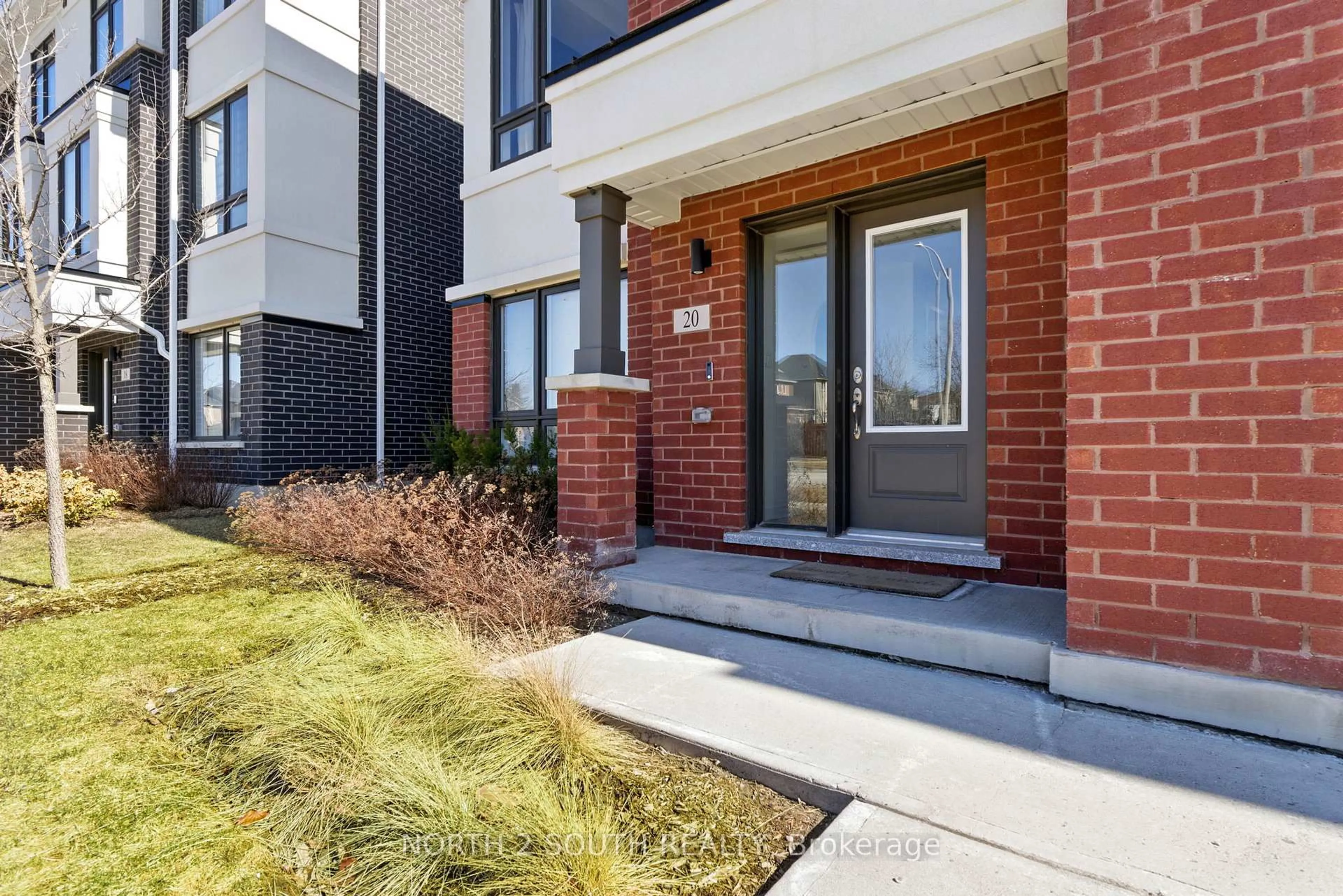 Home with brick exterior material, street for 20 Thomas Armstrong Lane #10, Richmond Hill Ontario L4C 5S6