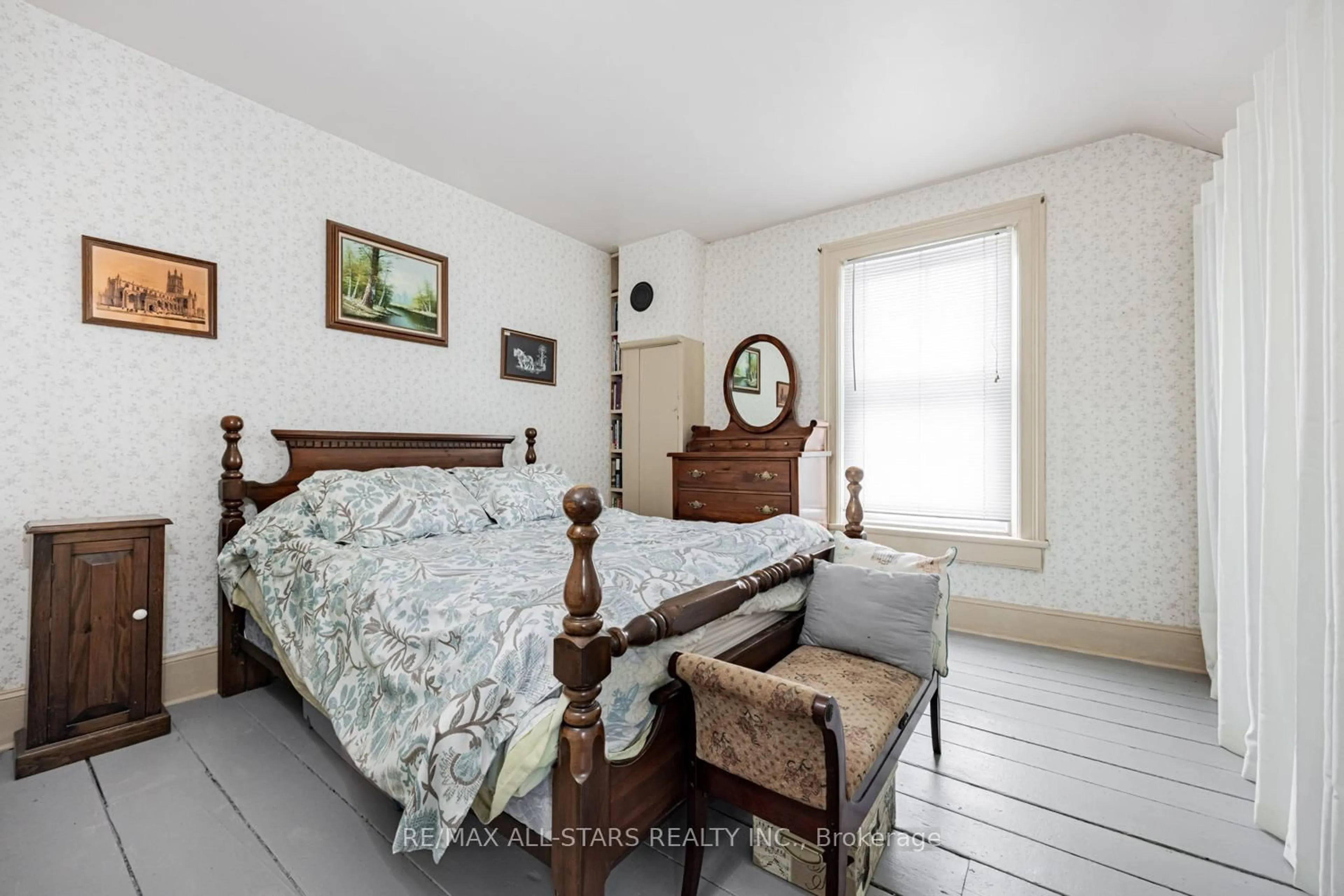 Bedroom with bed, unknown for 8 Albert St, Whitchurch-Stouffville Ontario L4A 4H1