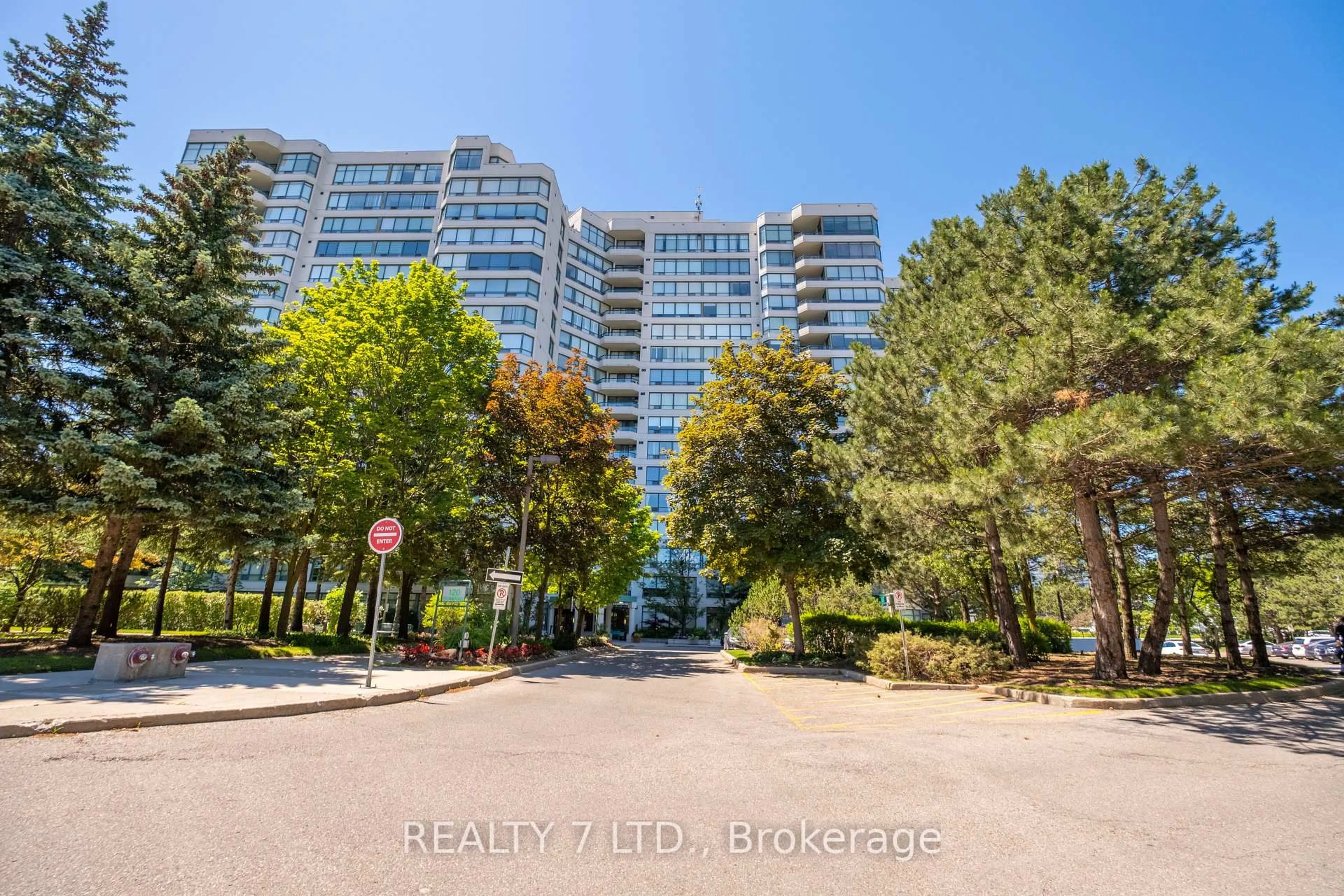 Unknown for 120 Promenade Circ #909, Vaughan Ontario L4J 7W9