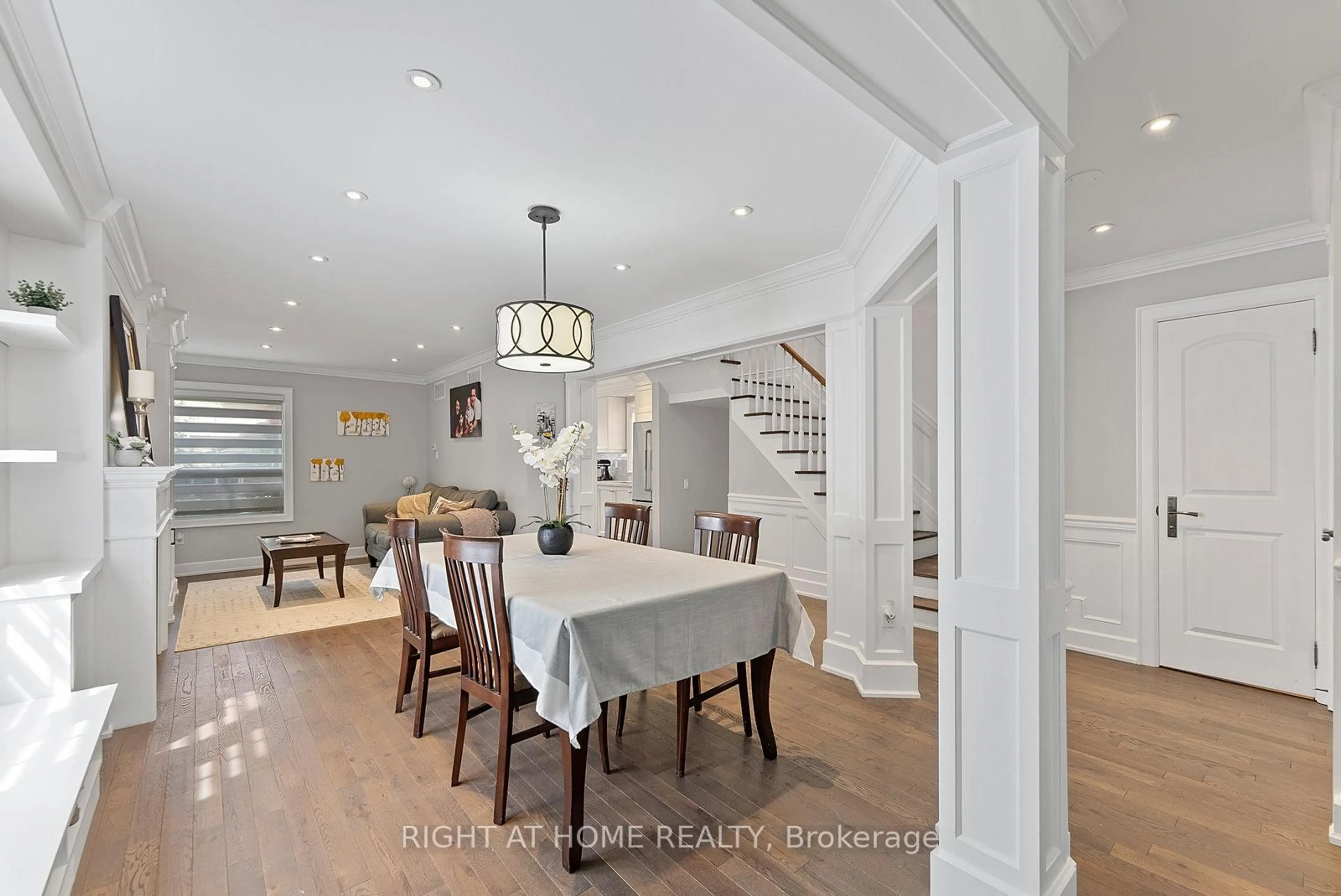 Dining room, unknown for 46 ELENA Cres, Vaughan Ontario L6A 2J4