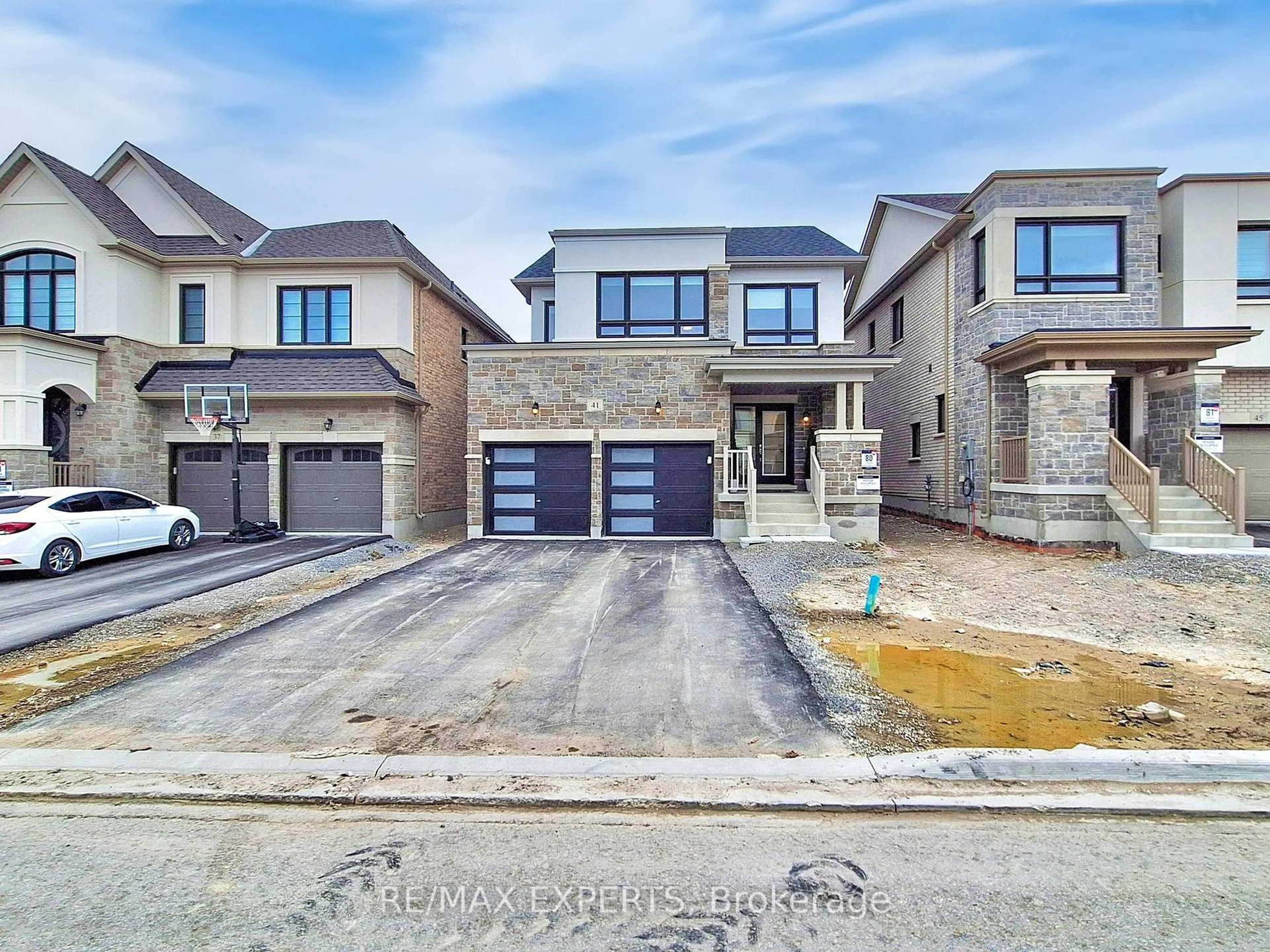 Home with brick exterior material, street for 41 Culbert Rd, Bradford West Gwillimbury Ontario L3Z 4P5